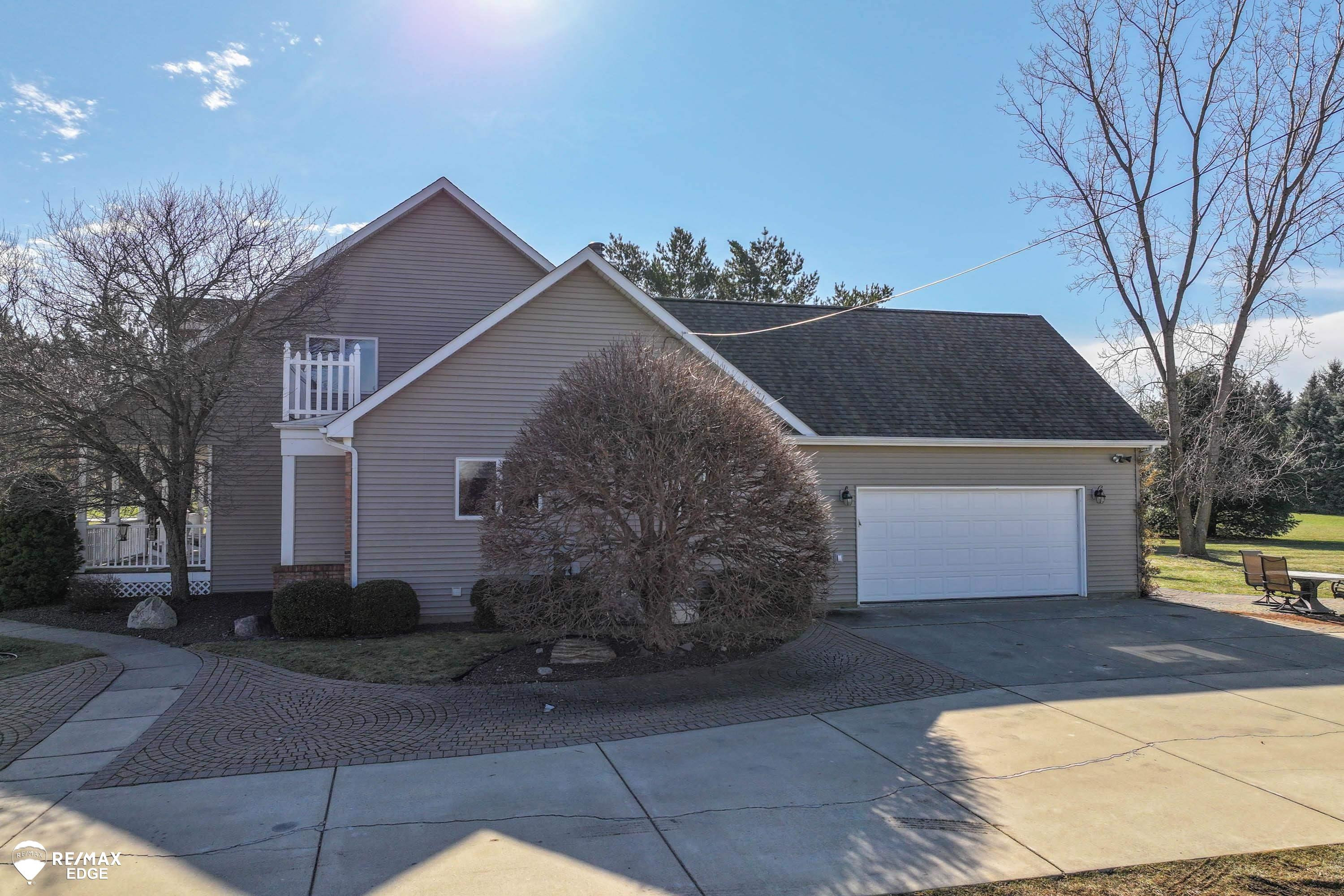 909 Myers Road, Lapeer, MI 48446 — Photo 3