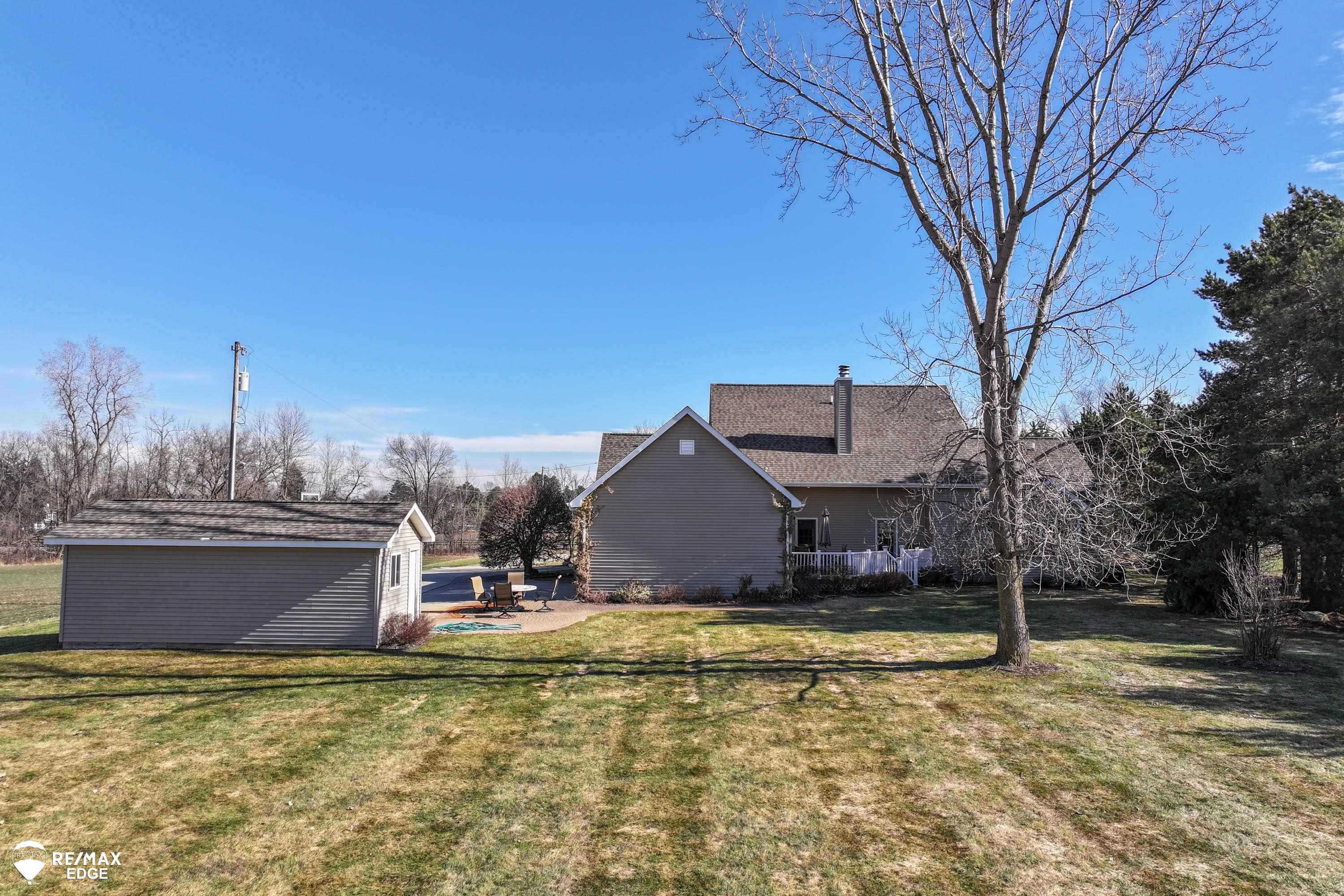 909 Myers Road, Lapeer, MI 48446 — Photo 5