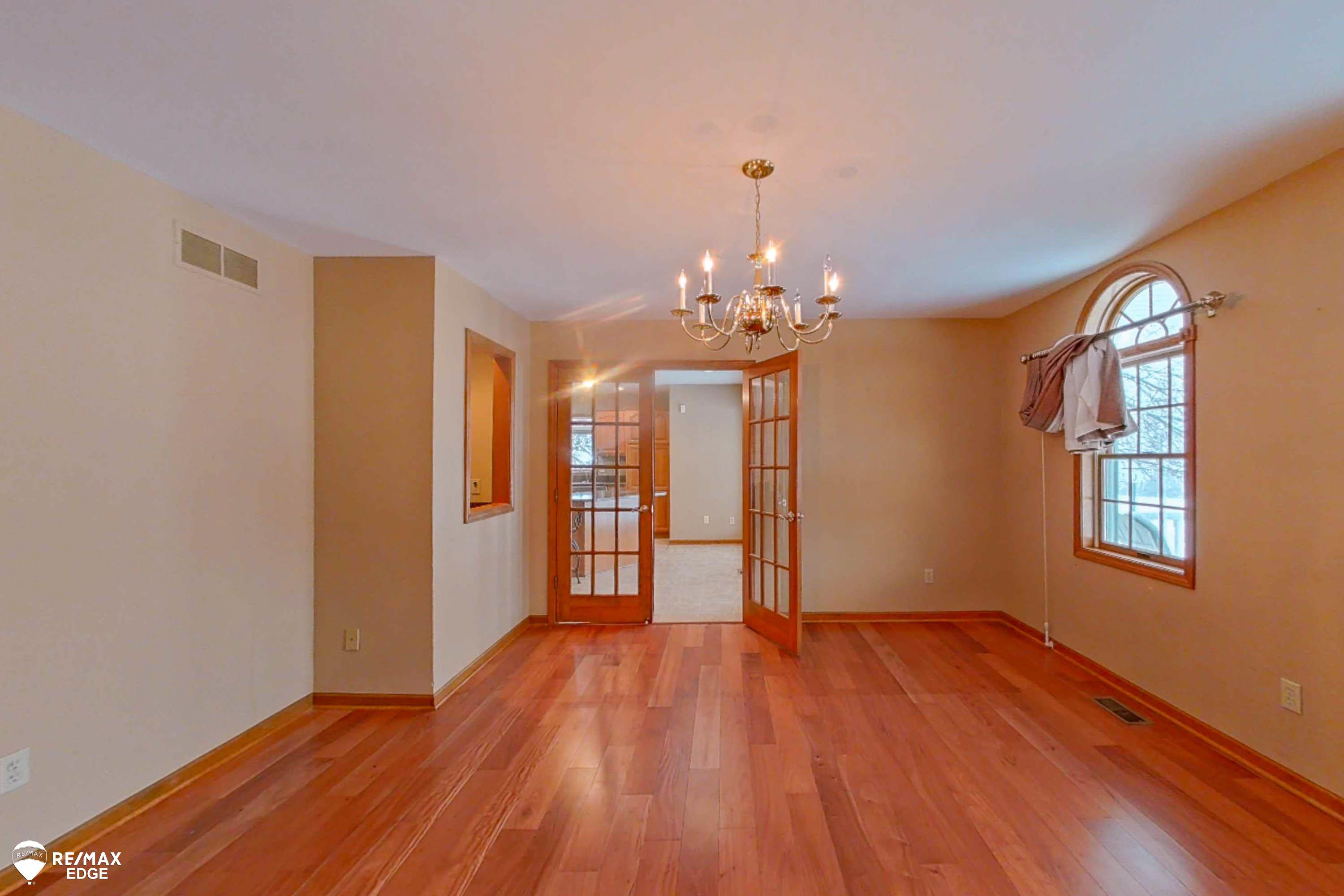 909 Myers Road, Lapeer, MI 48446 — Photo 12