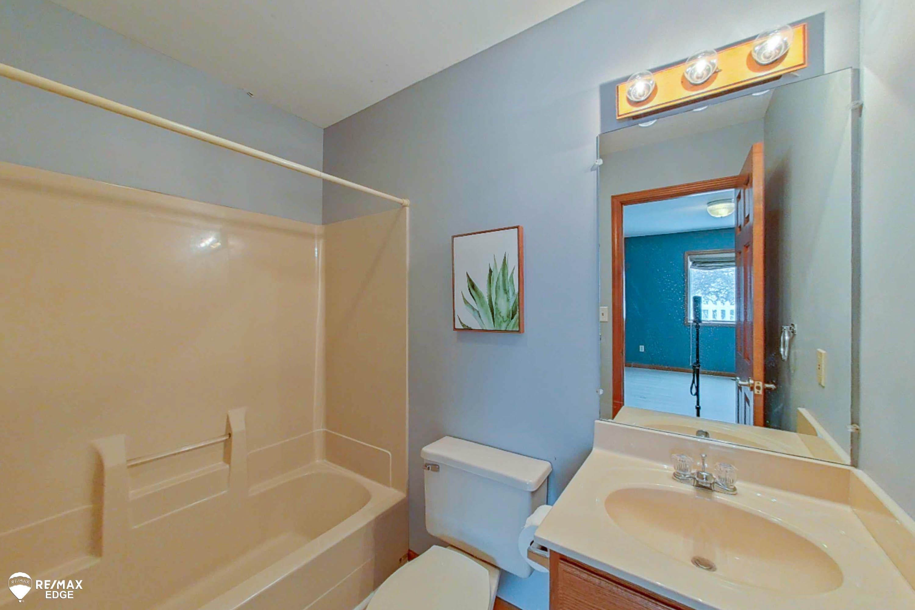 909 Myers Road, Lapeer, MI 48446 — Photo 28