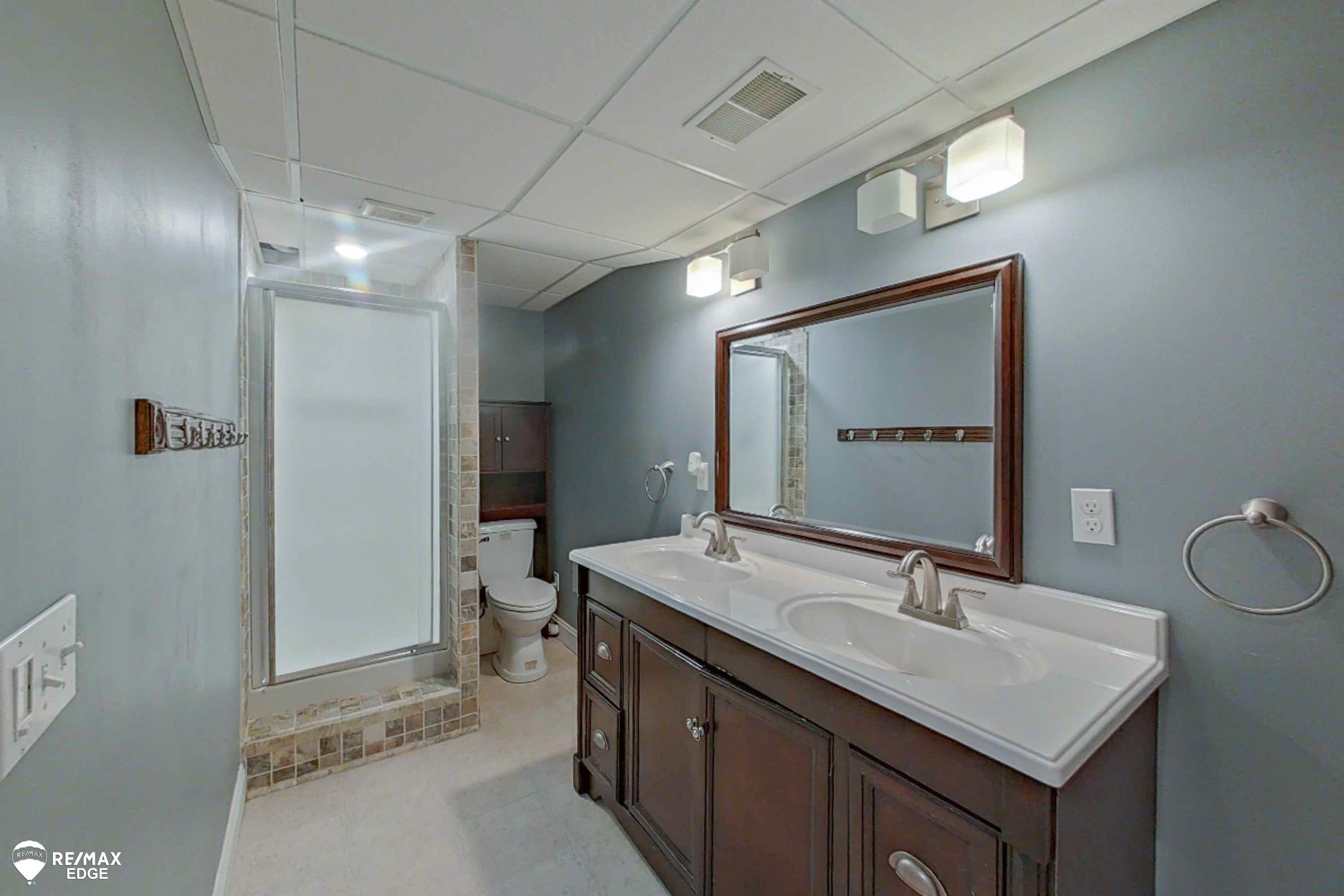 909 Myers Road, Lapeer, MI 48446 — Photo 33