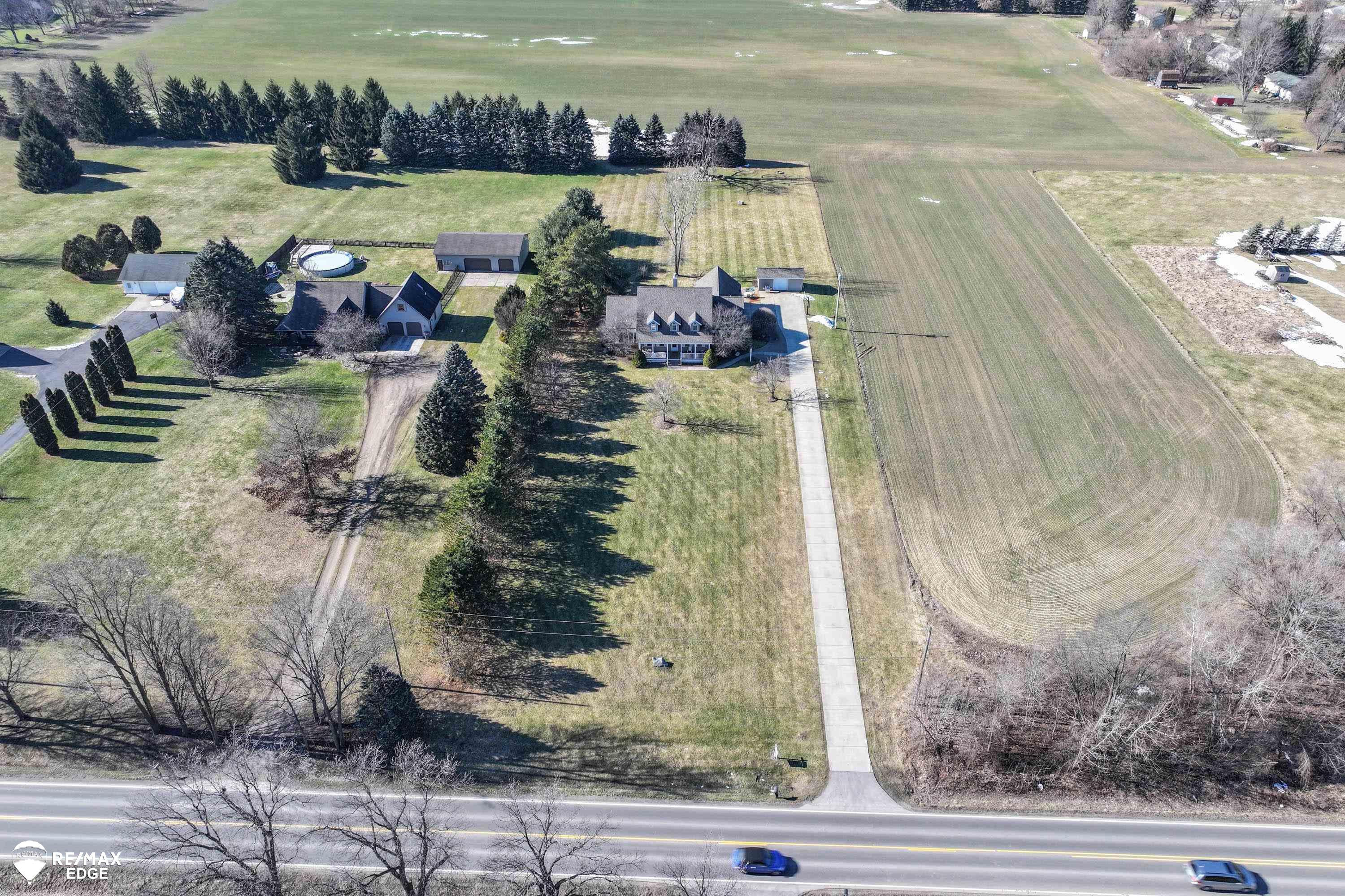 909 Myers Road, Lapeer, MI 48446 — Photo 35