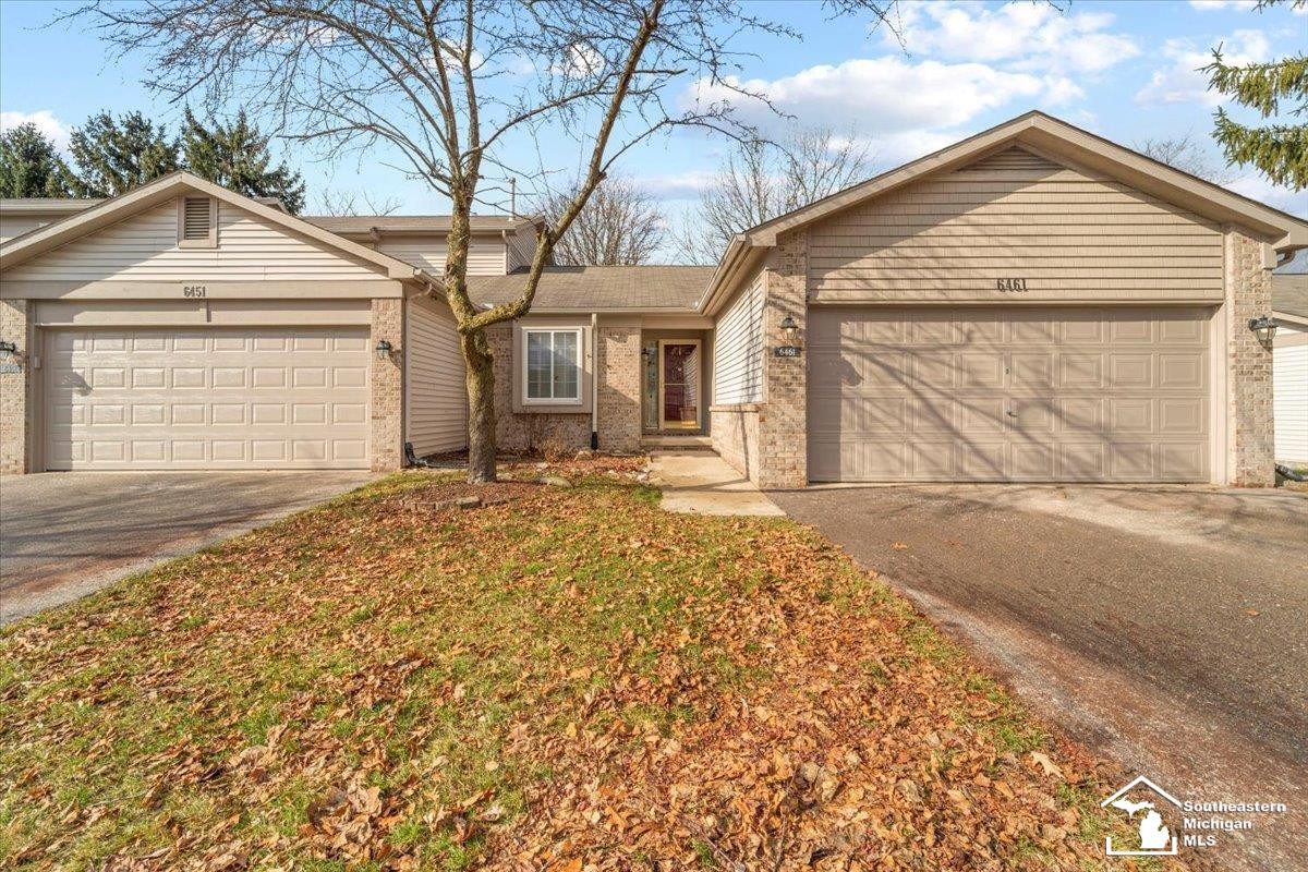 6461 Deerhurst Drive, Westland, MI — Photo 2