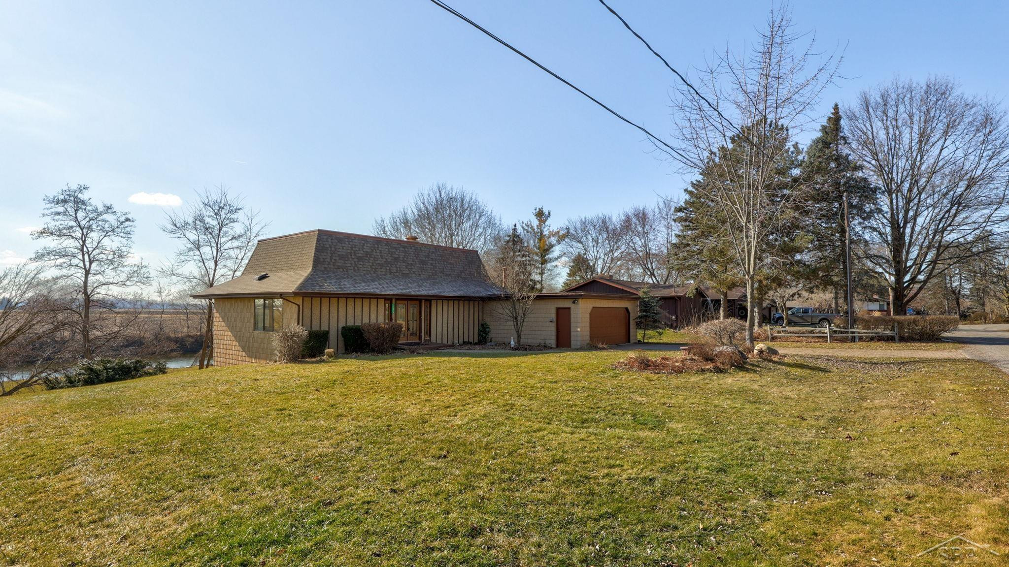11878 Ayre Lane, Frankenmuth, MI 48734 — Photo 3