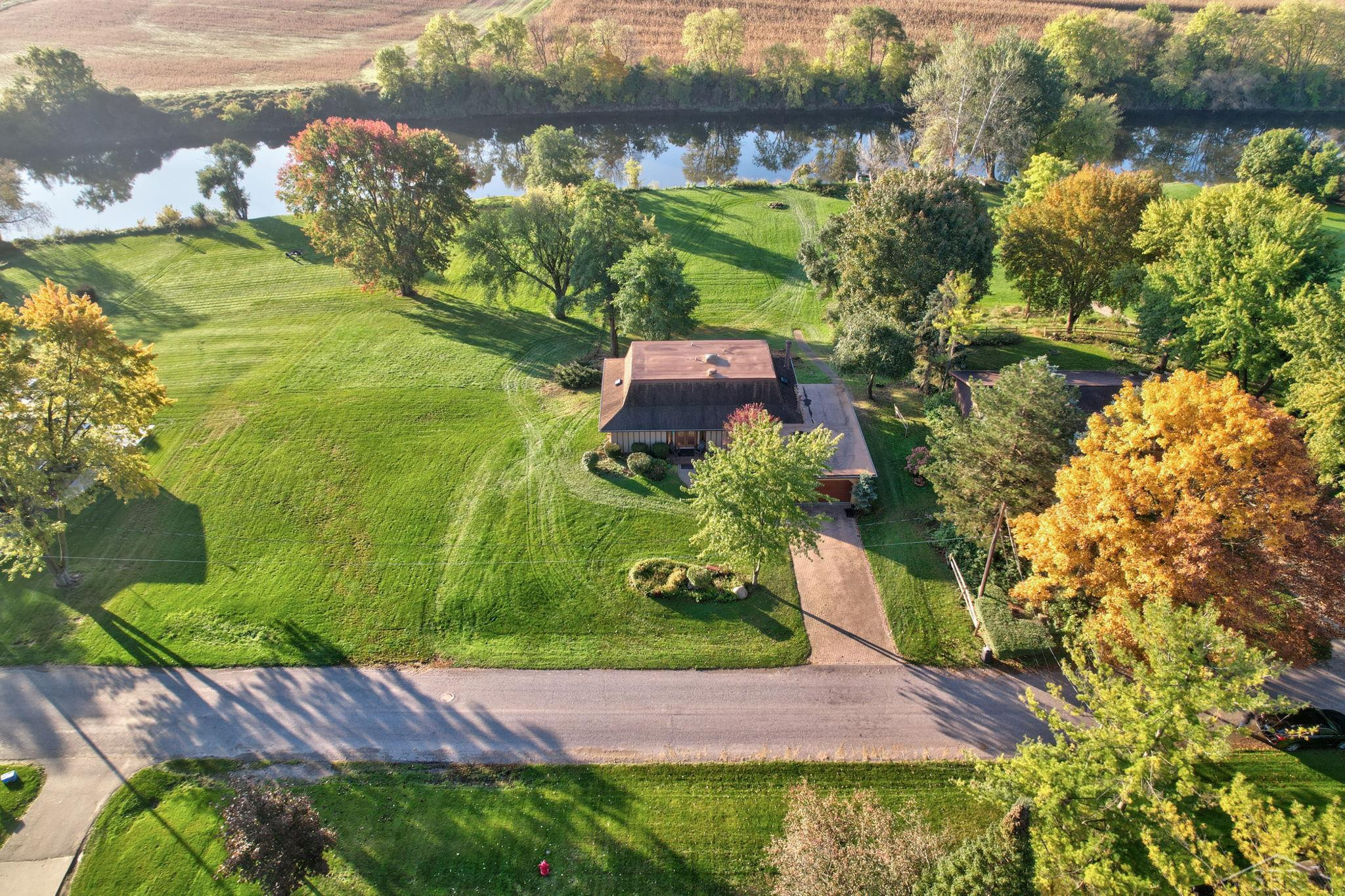 11878 Ayre Lane, Frankenmuth, MI 48734 — Photo 53