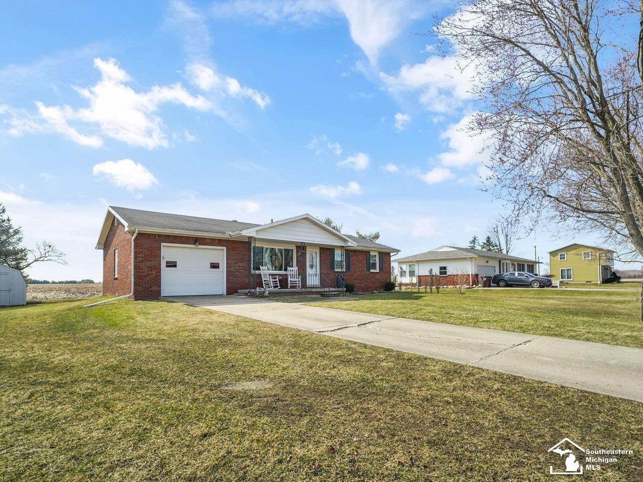6749 Linden, Monroe, MI 48162 — Photo 2