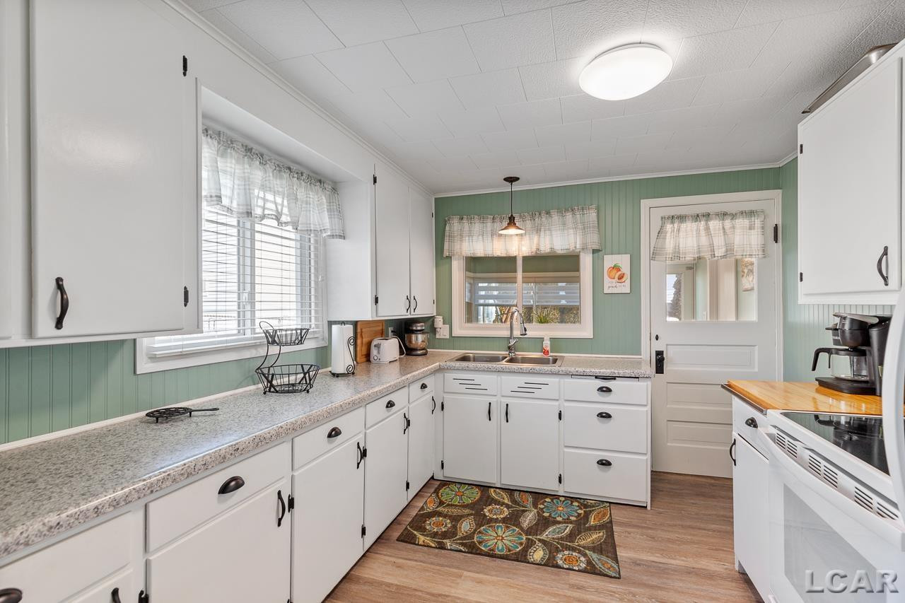 2381 Elm Park Drive, Manitou Beach, MI 49253 — Photo 38