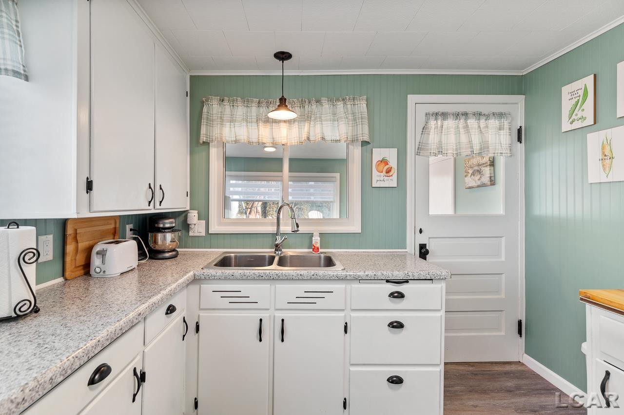 2381 Elm Park Drive, Manitou Beach, MI 49253 — Photo 39