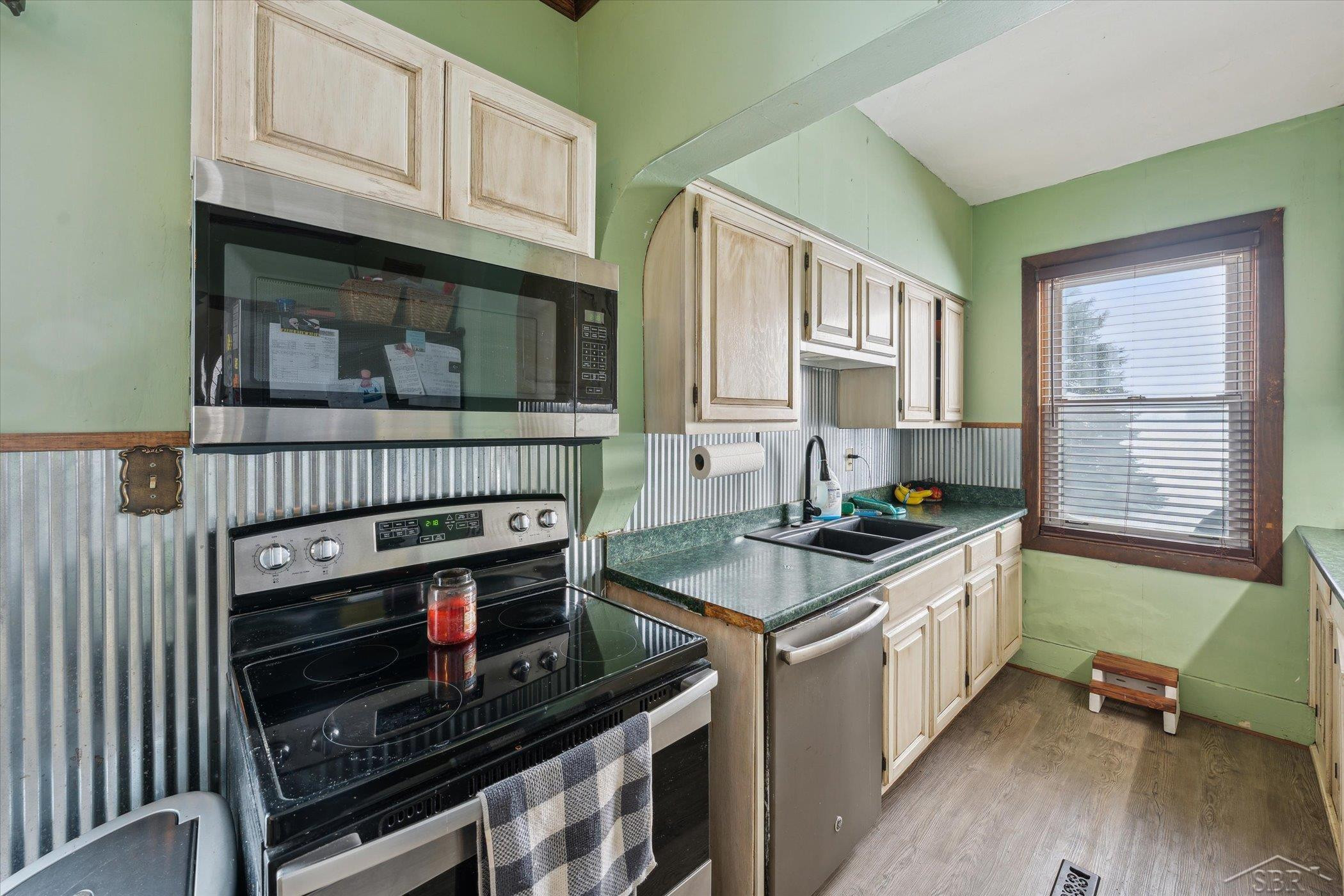 7453 W Centerline, MI 48879 — Photo 10