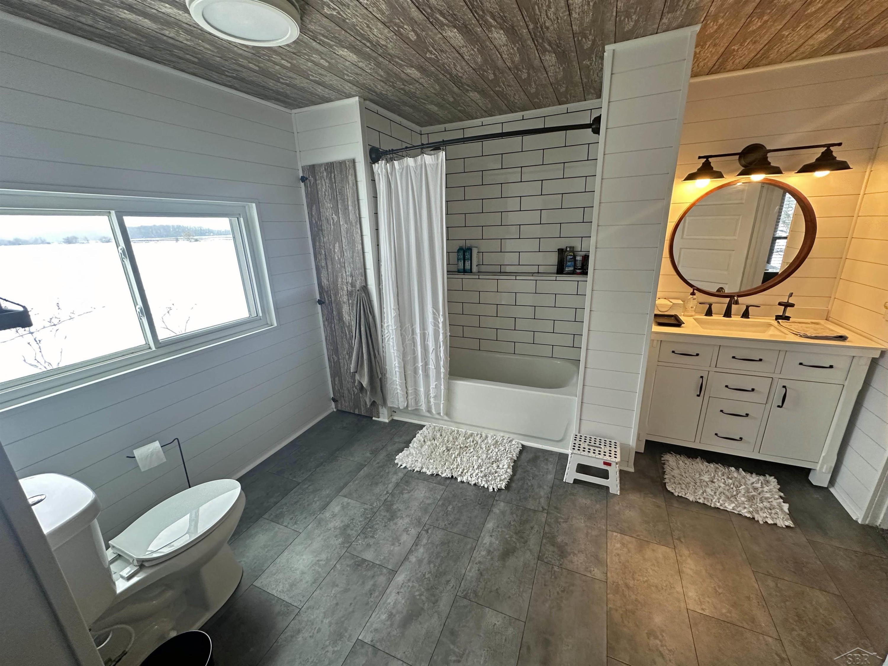 7453 W Centerline, MI 48879 — Photo 21