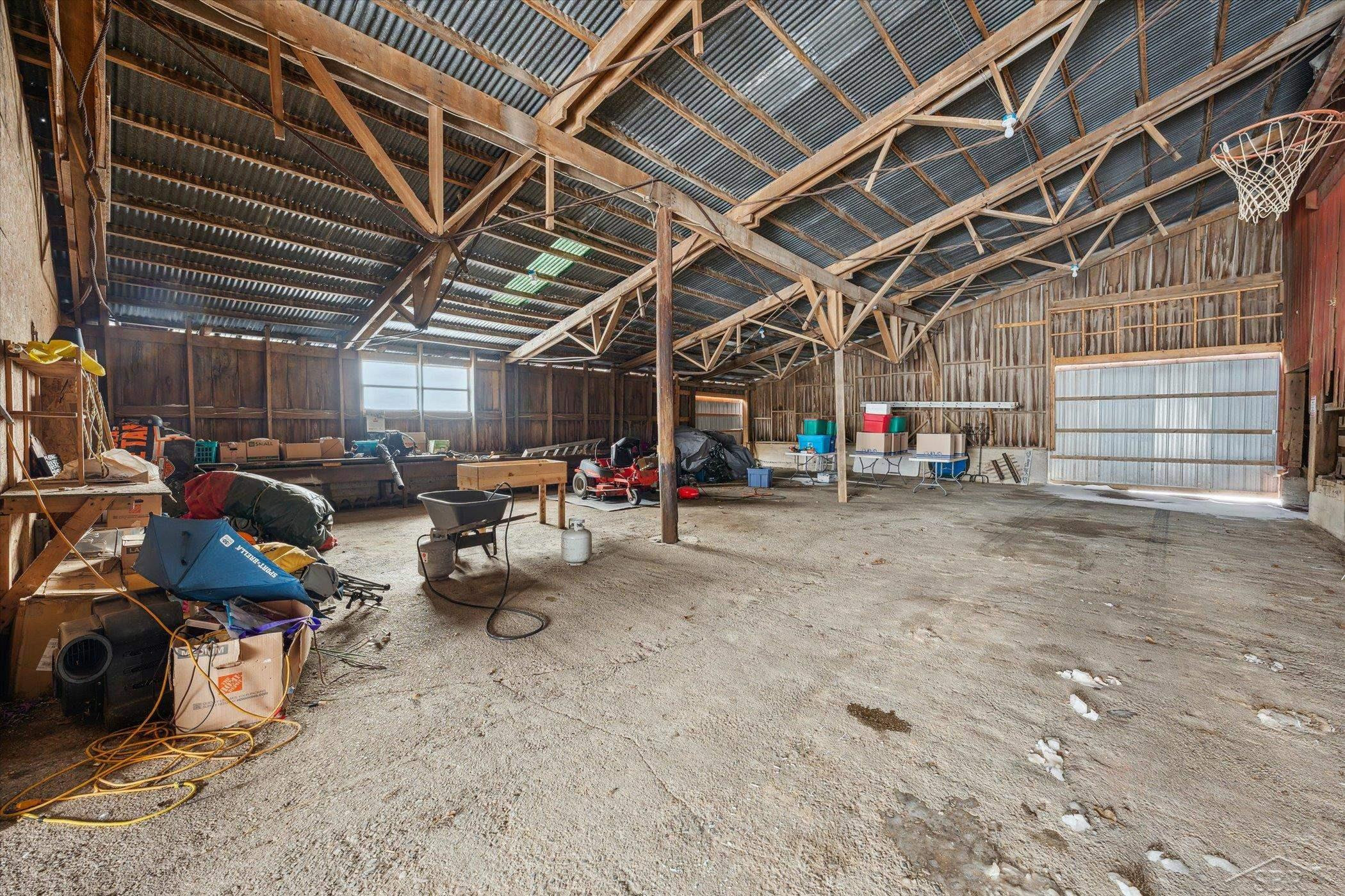 7453 W Centerline, MI 48879 — Photo 39