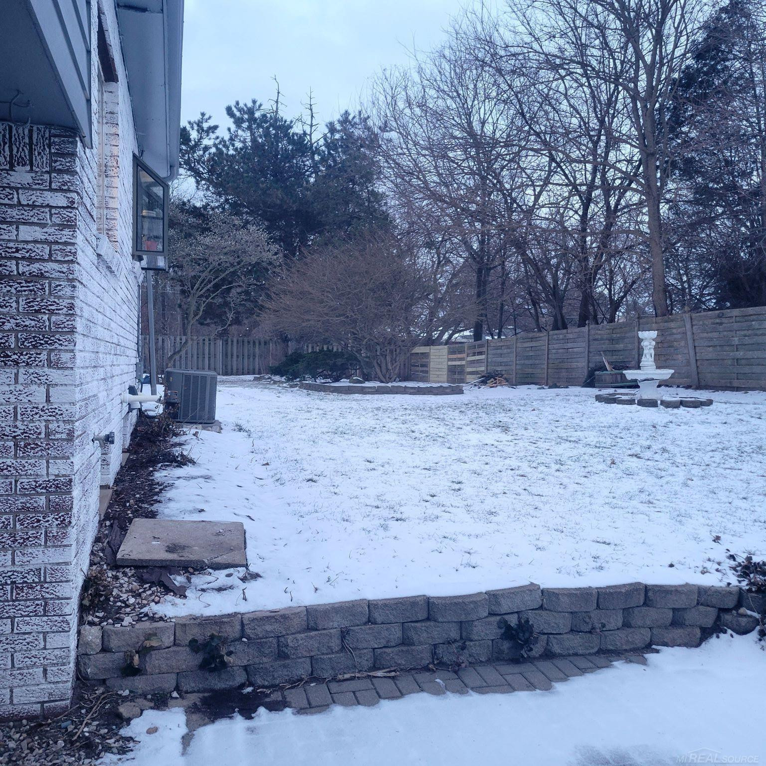 11479 Farmhill Drive, Fenton, MI 48430 — Photo 4