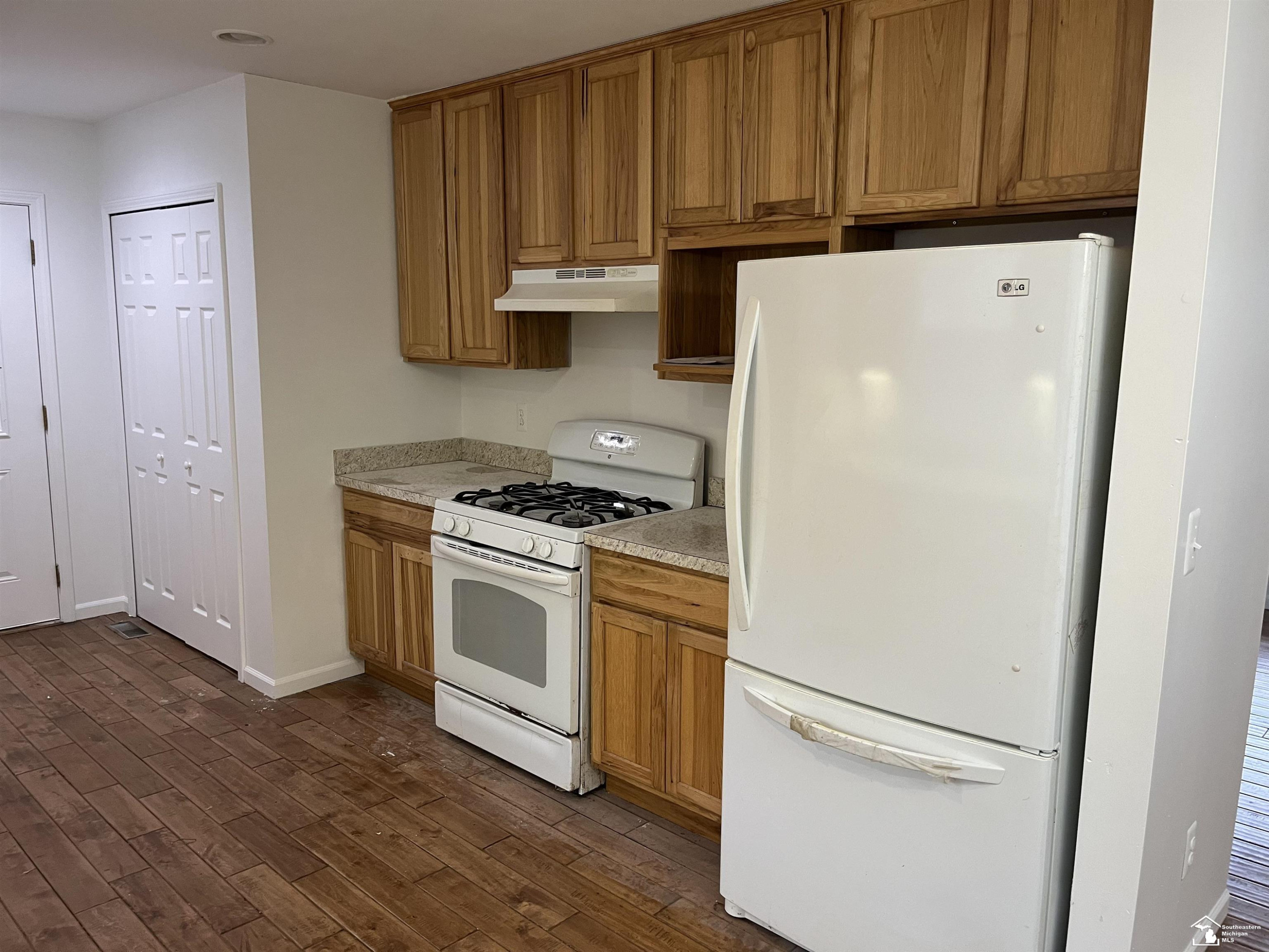 7718 Secor, Lambertville, MI 48144 — Photo 11