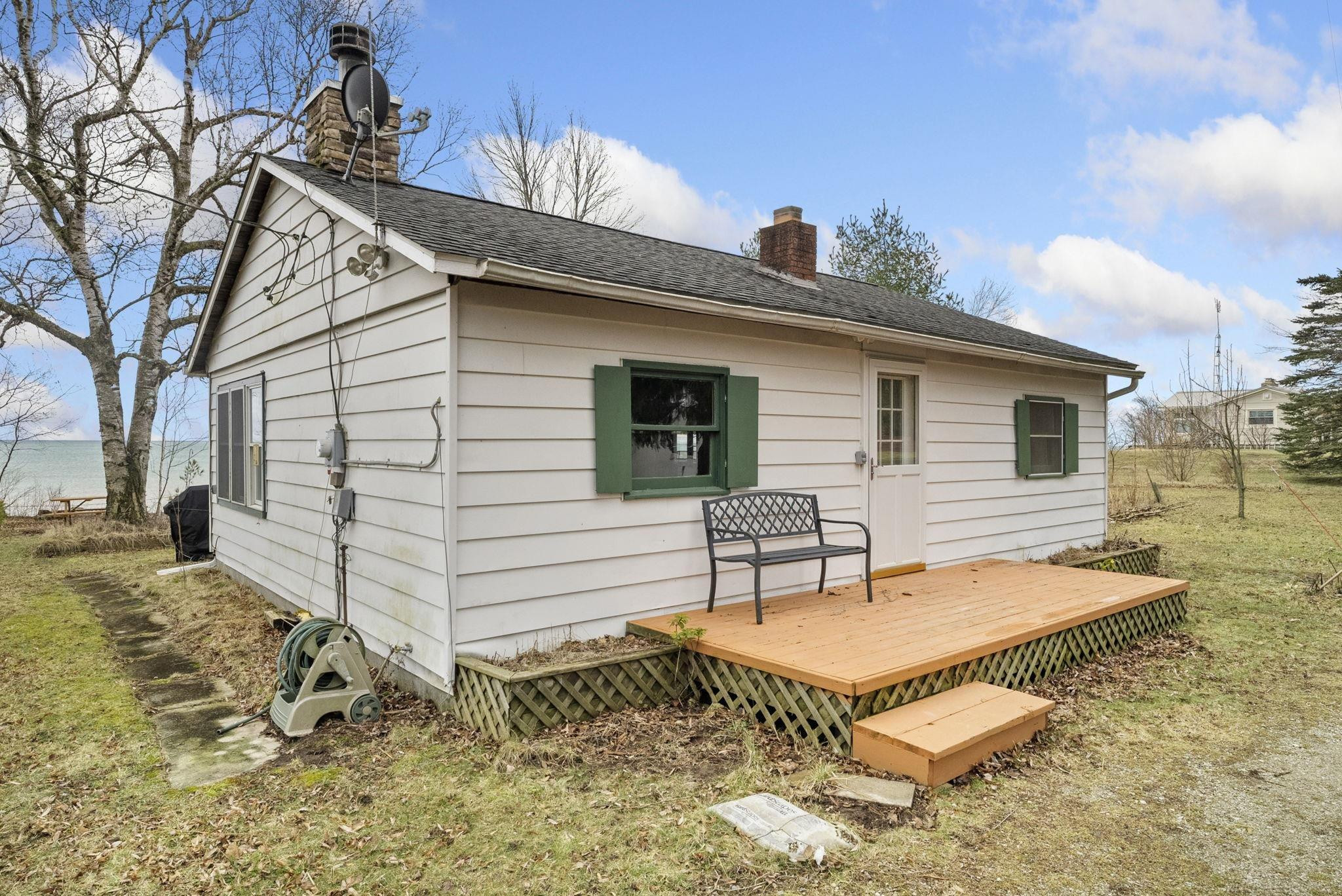 4828 N Lakeshore Road, Deckerville, MI 48427 — Photo 10