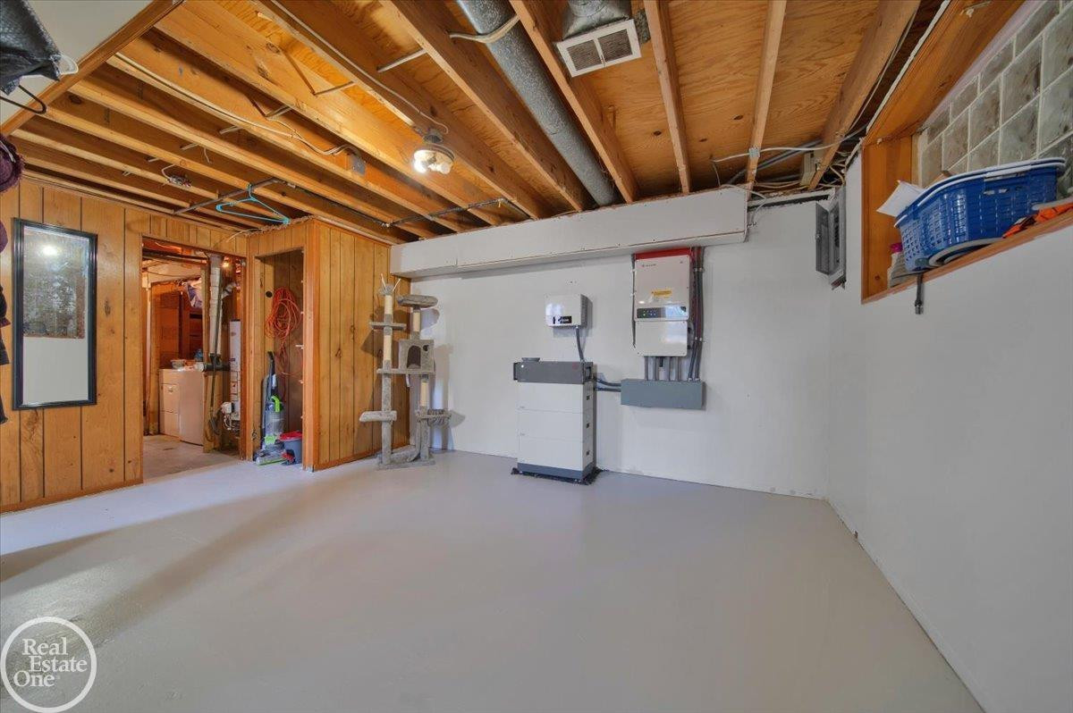 2592 Palomas, Wolverine Lake, MI 48390 — Photo 19