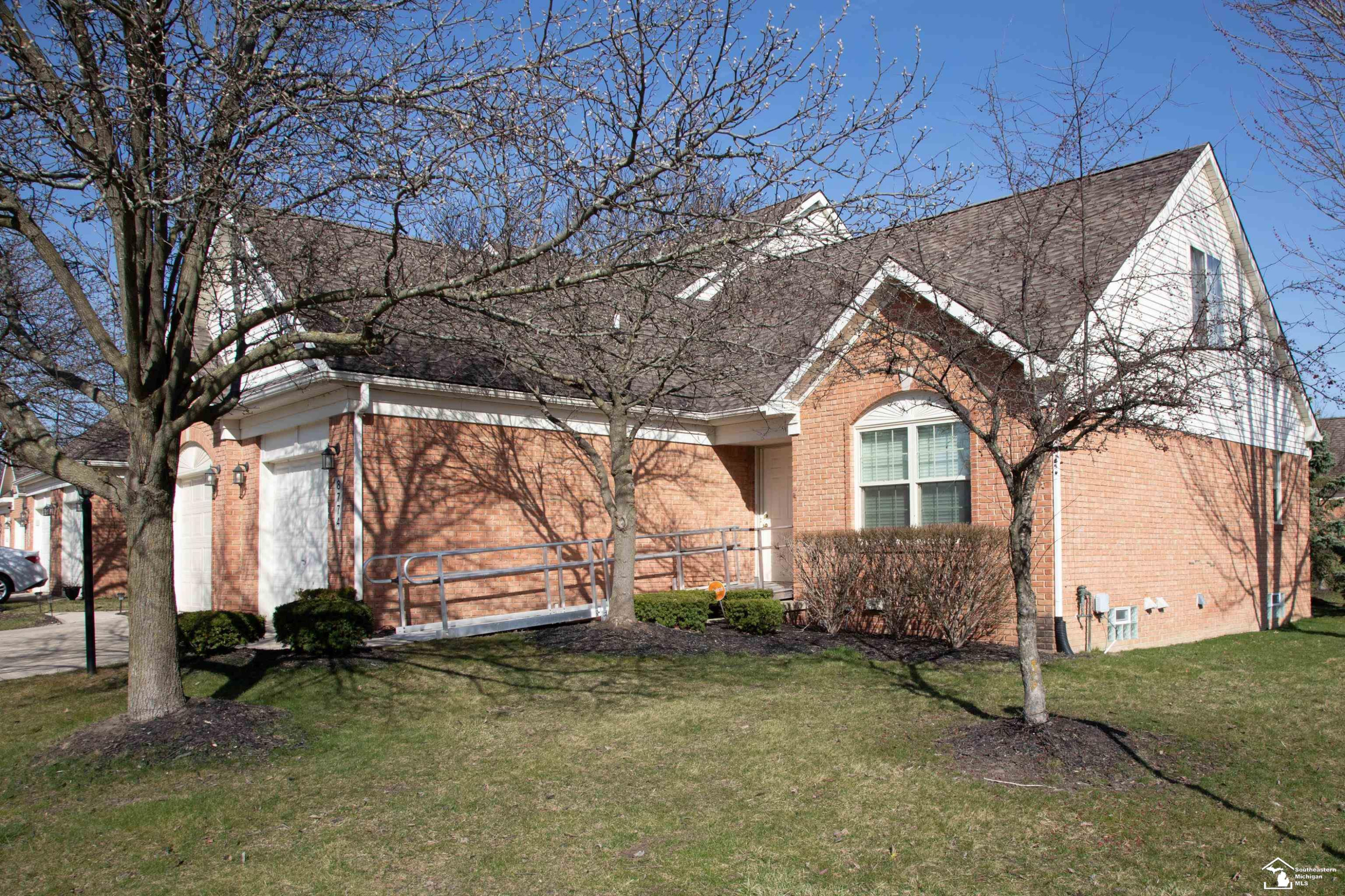 8774 Prairie, MI 48111 — Photo 4