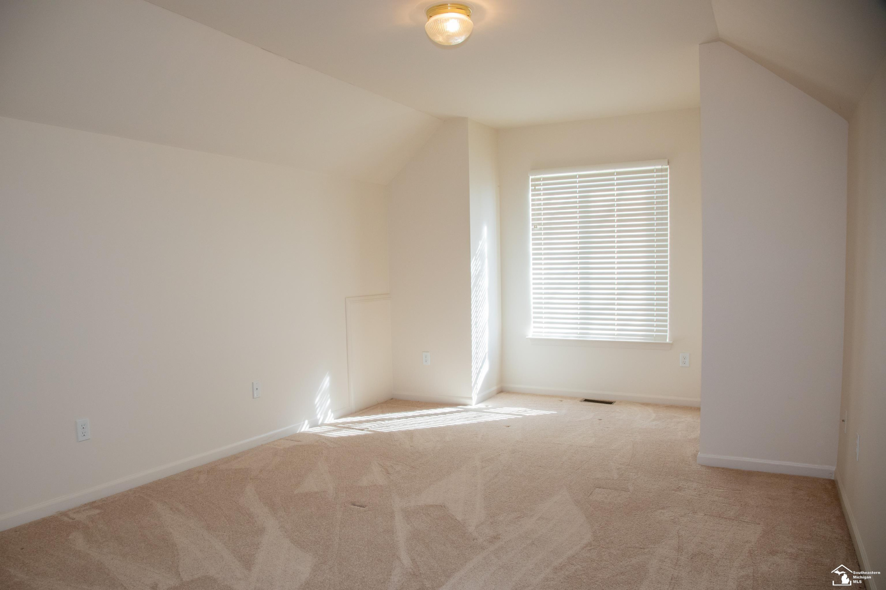 8774 Prairie, MI 48111 — Photo 11