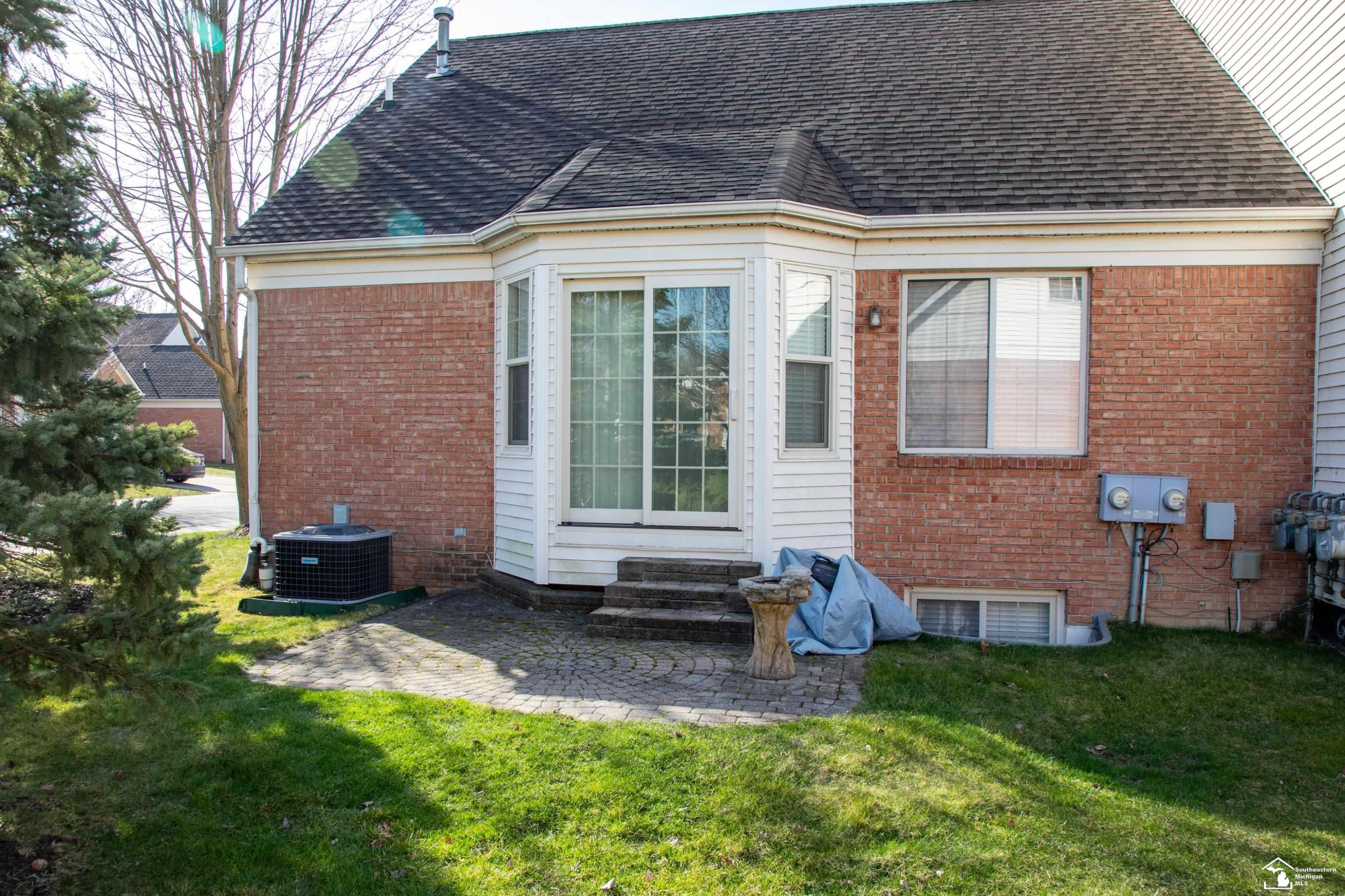 8774 Prairie, MI 48111 — Photo 20