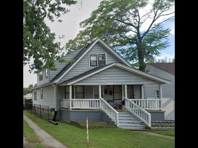 8086 Chalmers Avenue, 2 units, Warren, MI 48089 — front exterior