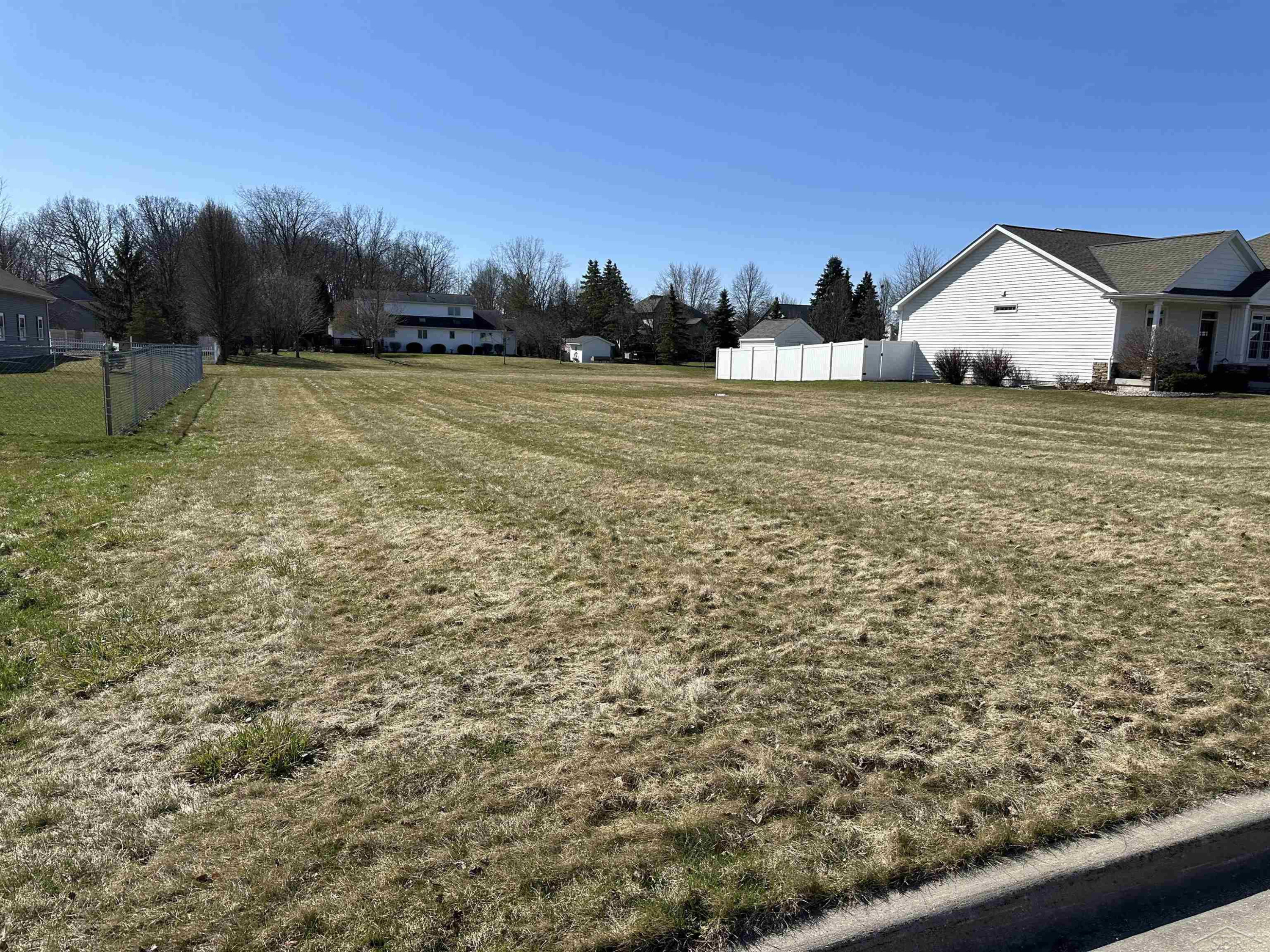 Winterwood Lane, Saginaw, MI 48603