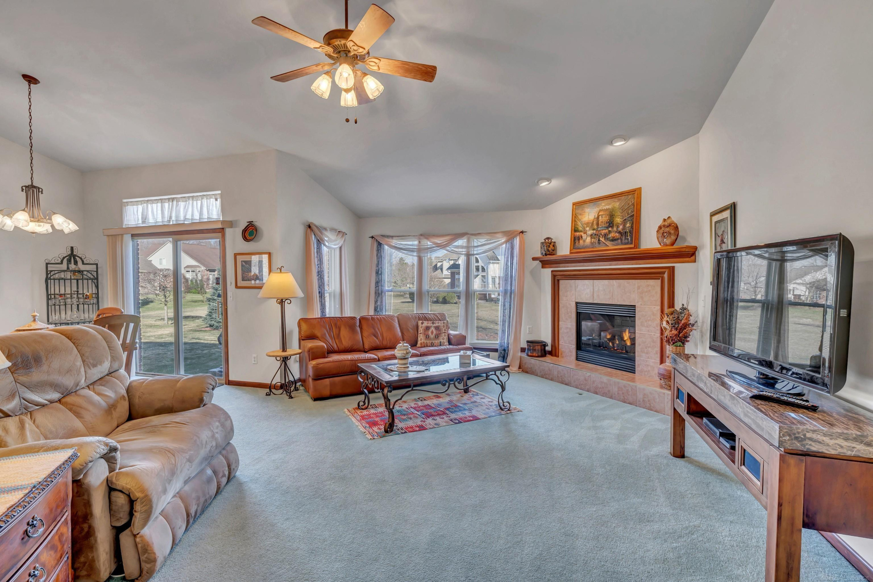 4759 Sunderland Drive, Sterling Heights, MI 48314 — Photo 14
