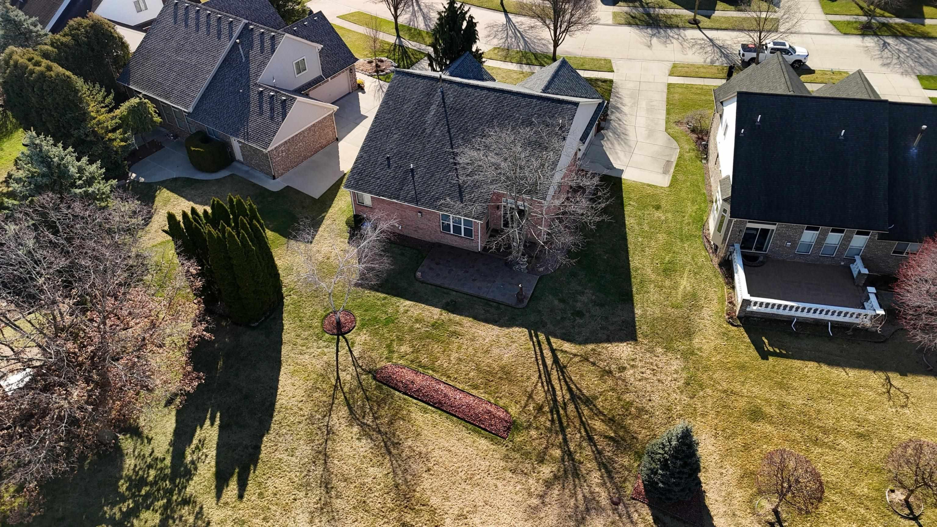 4759 Sunderland Drive, Sterling Heights, MI 48314 — Photo 28