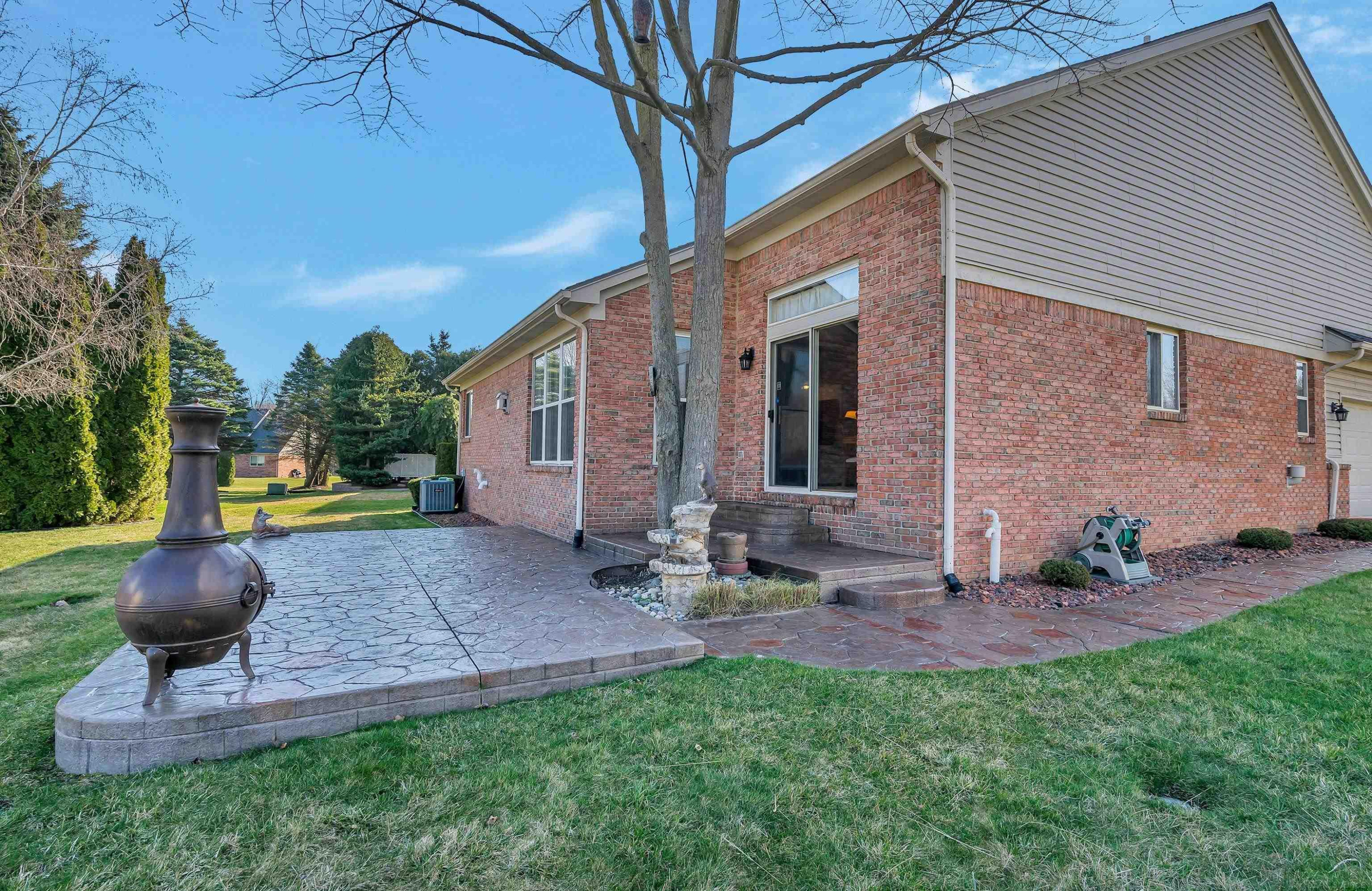4759 Sunderland Drive, Sterling Heights, MI 48314 — Photo 33