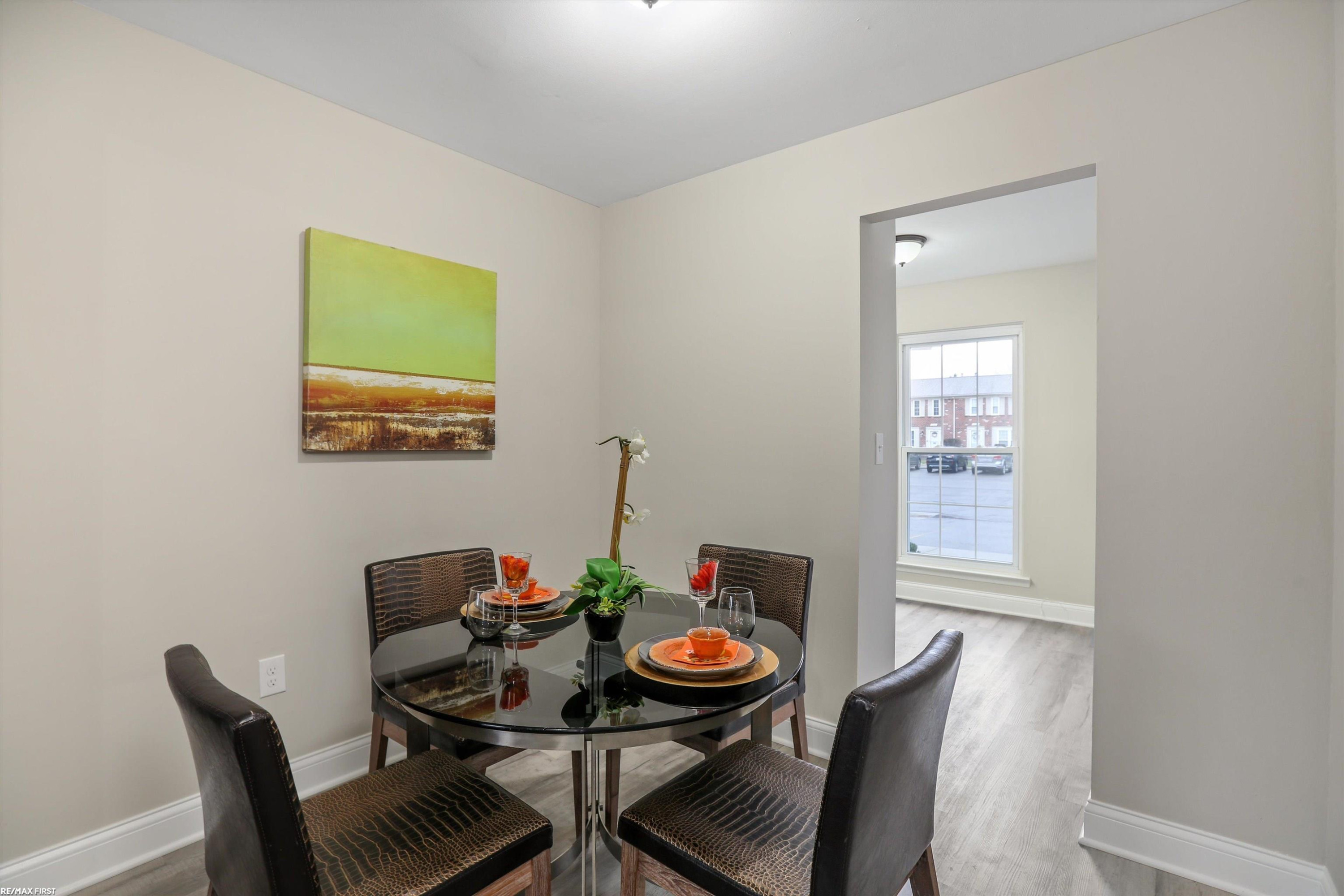 24524 Bashian, Novi, MI 48375 — Photo 14