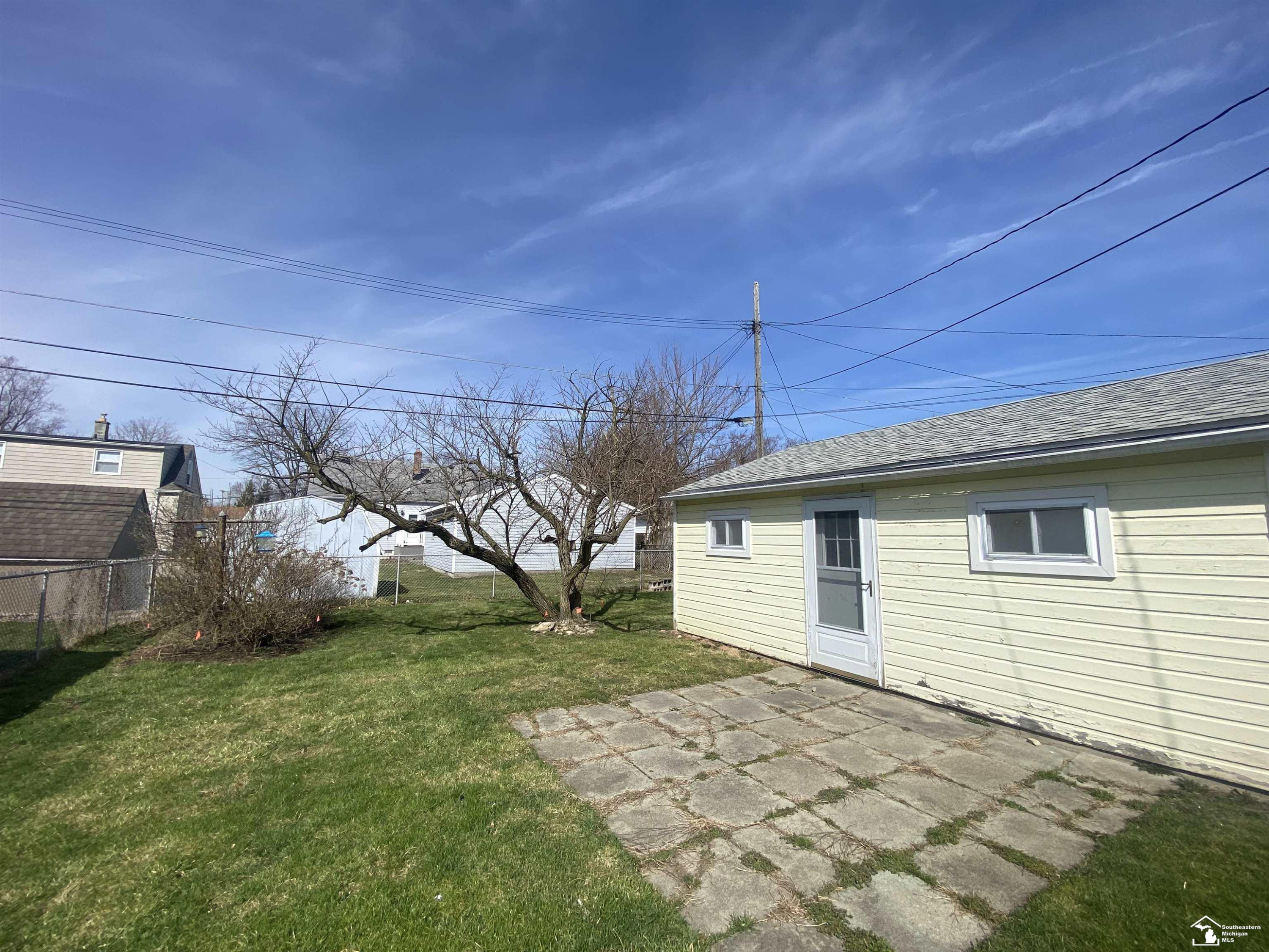 714 Roeder, Monroe, MI 48161 — Photo 4