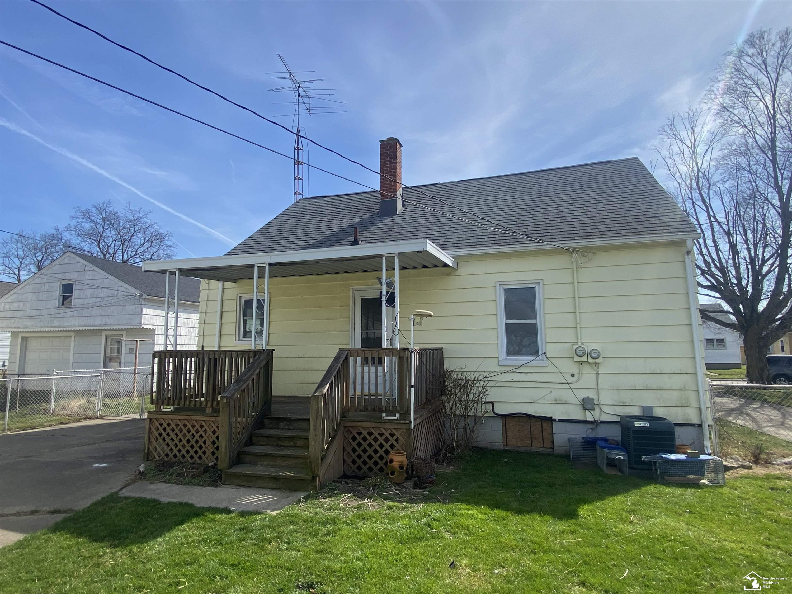 714 Roeder, Monroe, MI 48161 — Photo 8