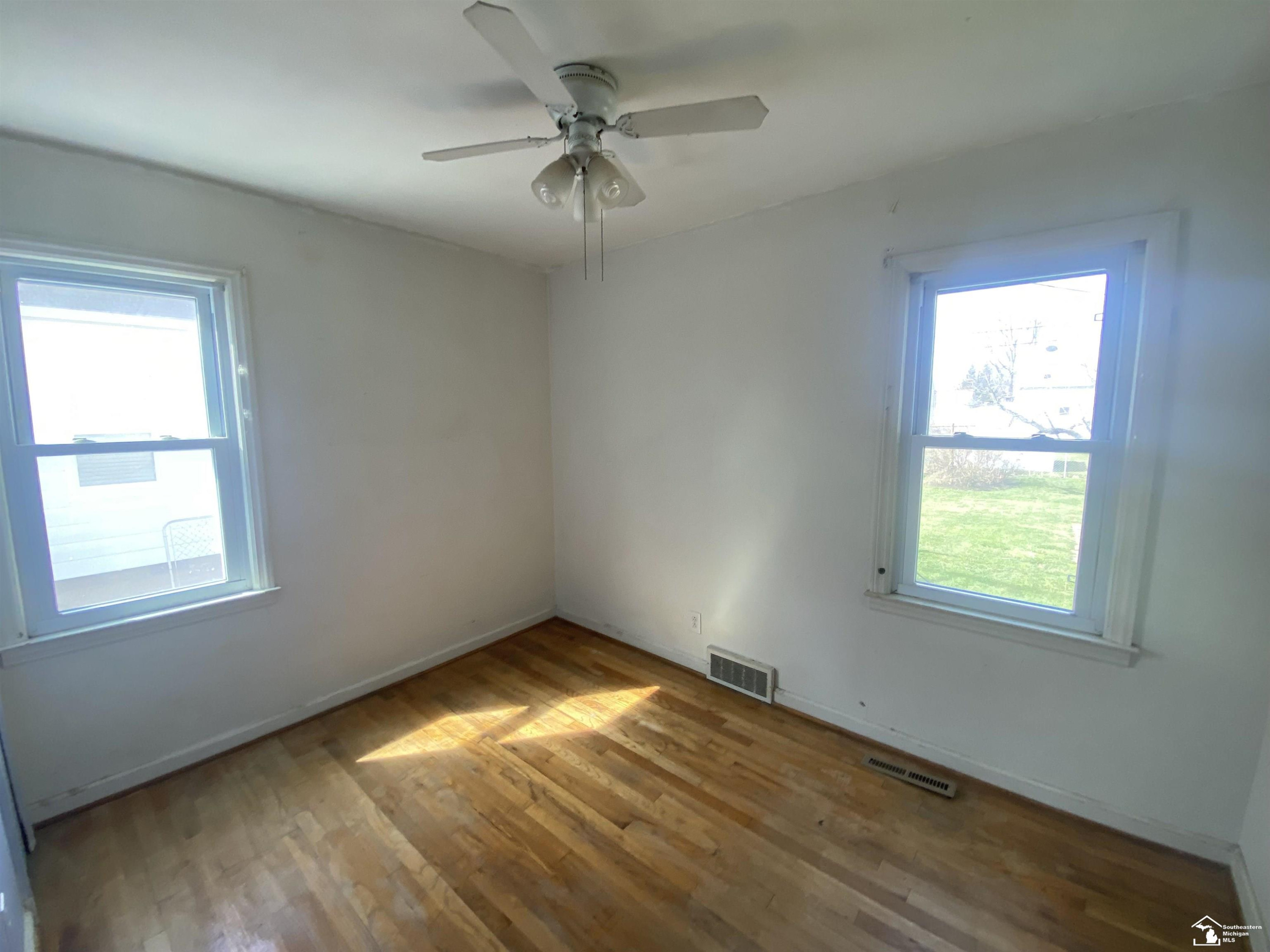 714 Roeder, Monroe, MI 48161 — Photo 12