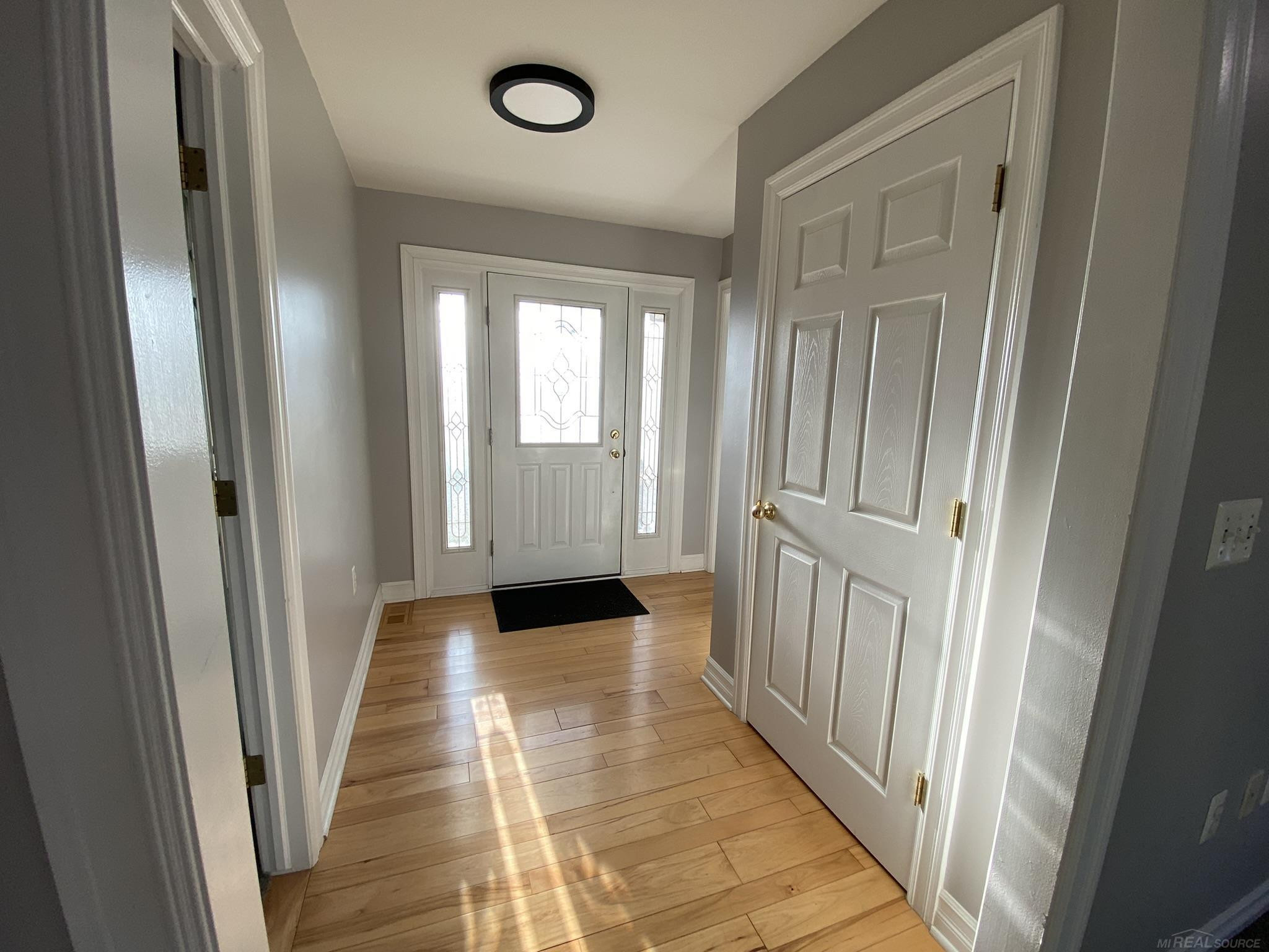 22 Kearsley Street, Ortonville, MI 48462 — Photo 34