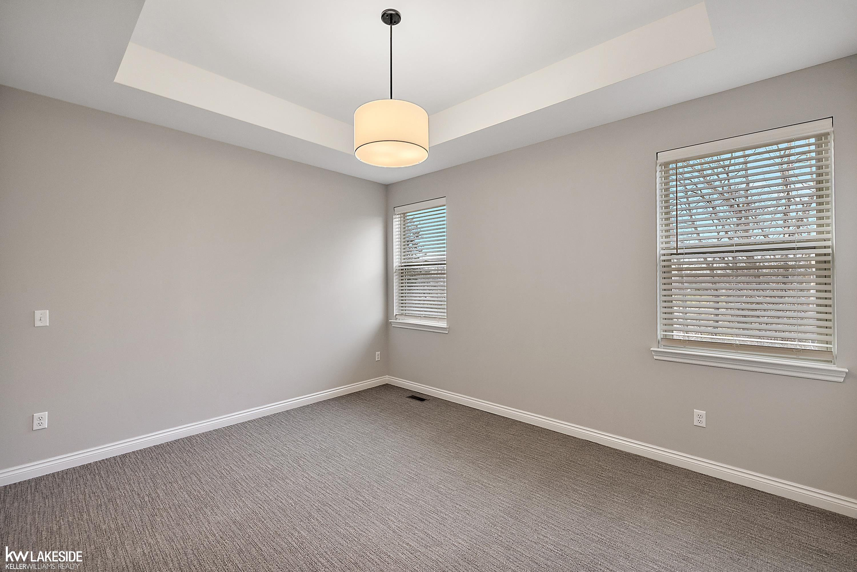 11383 Iziks, MI 48116 — Photo 36