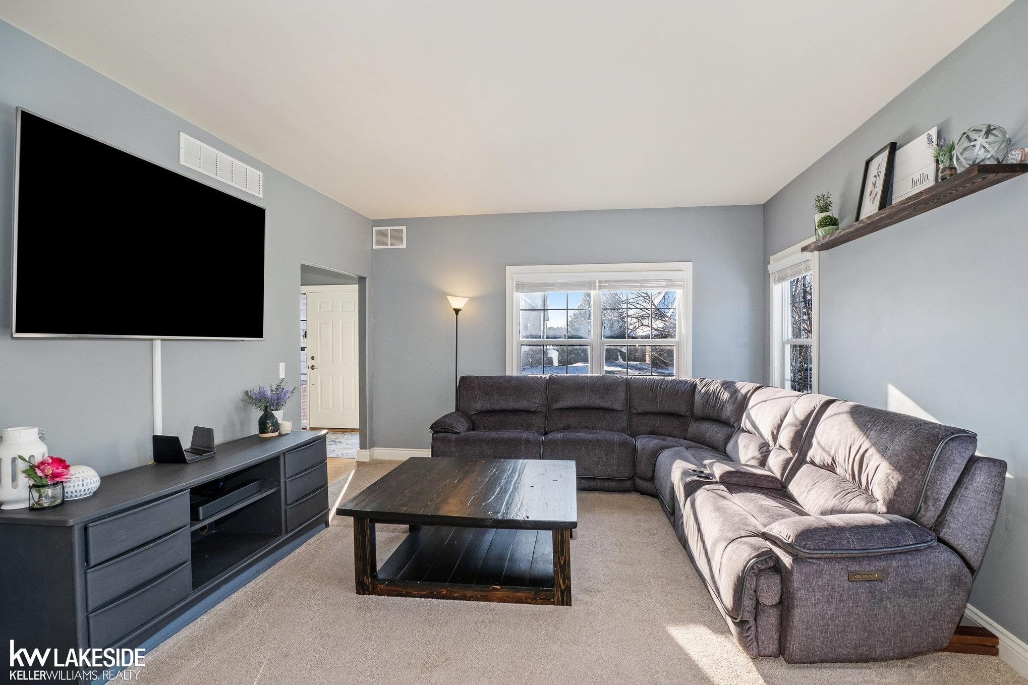 587 Bay Pointe, Oxford, MI 48371 — Photo 5