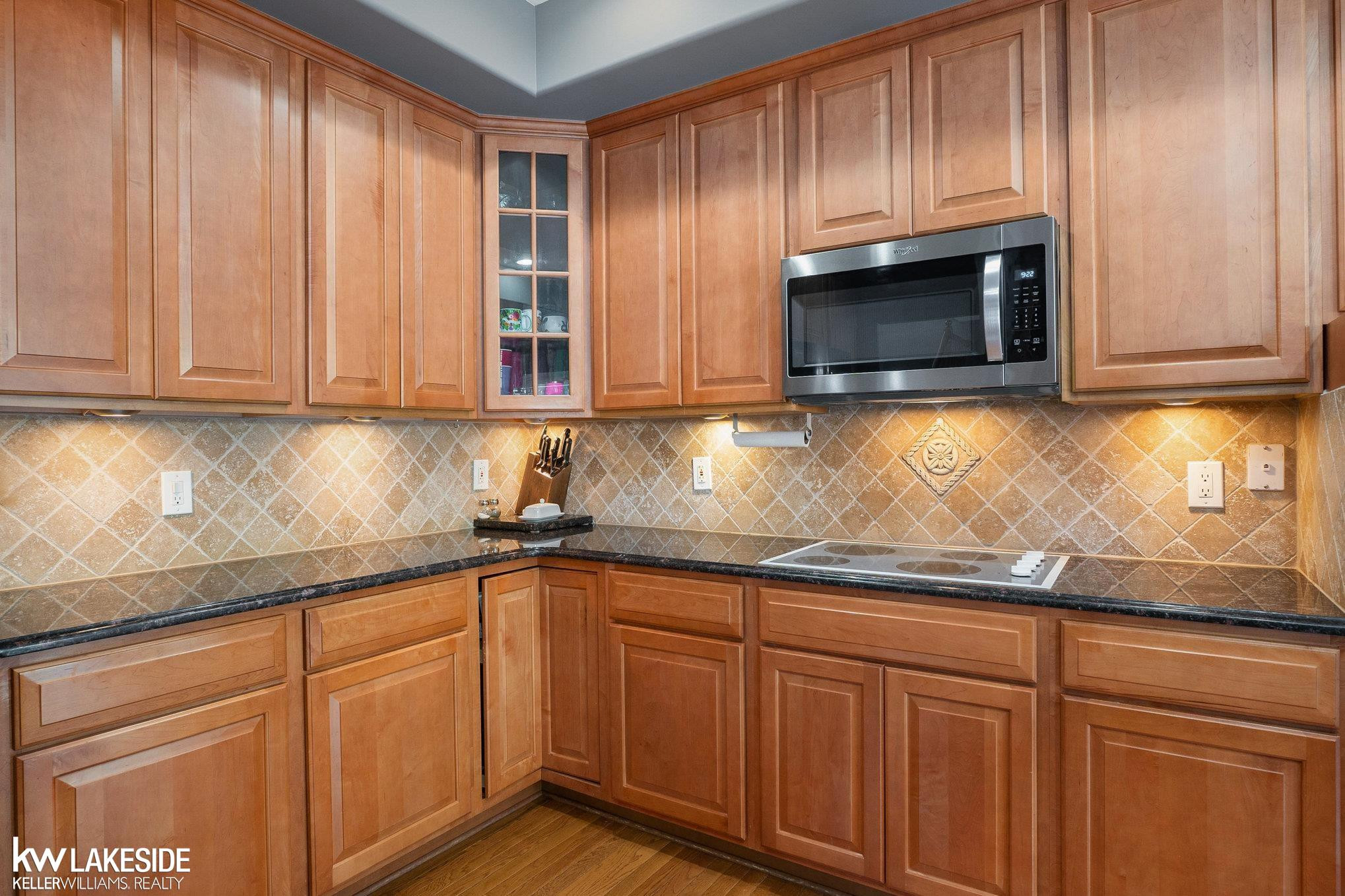 587 Bay Pointe, Oxford, MI 48371 — Photo 14