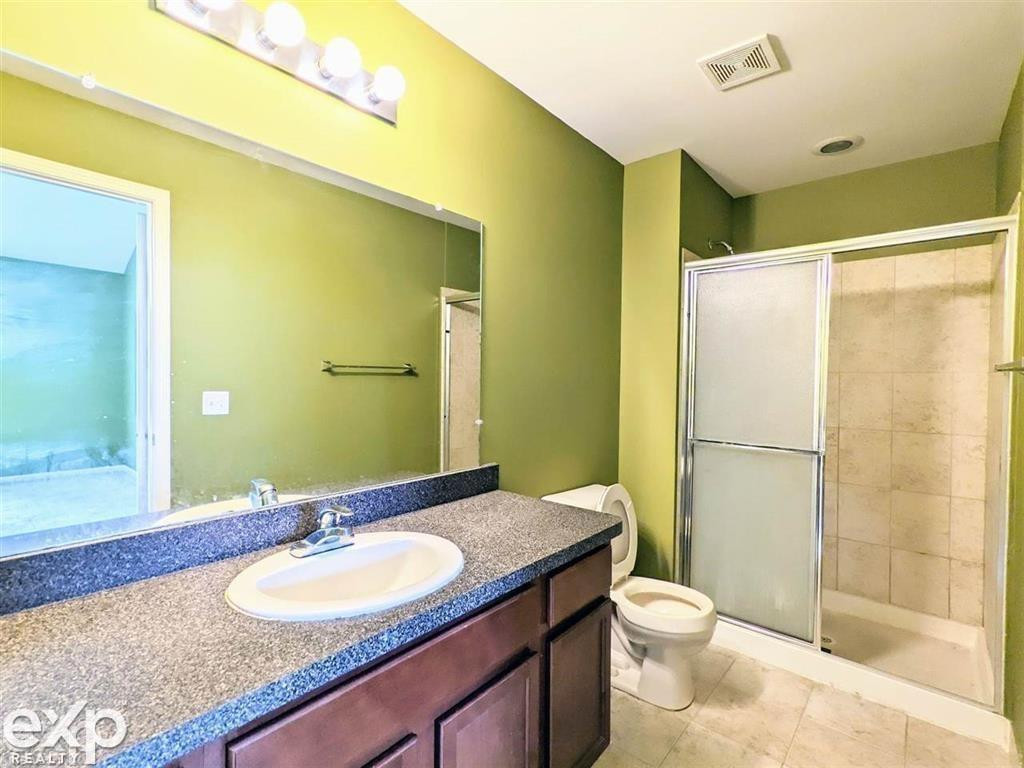 29844 Fox Run Circle, Warren, MI 48092 — Photo 9