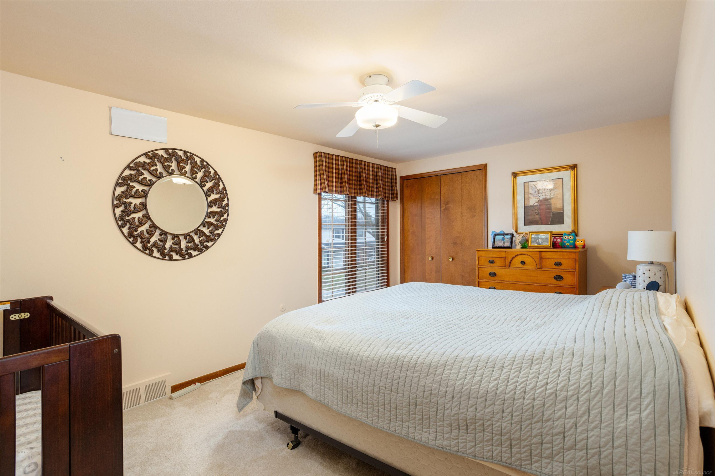 895 Avon Ct. Court, Grosse Pointe Woods, MI 48236 — Photo 27