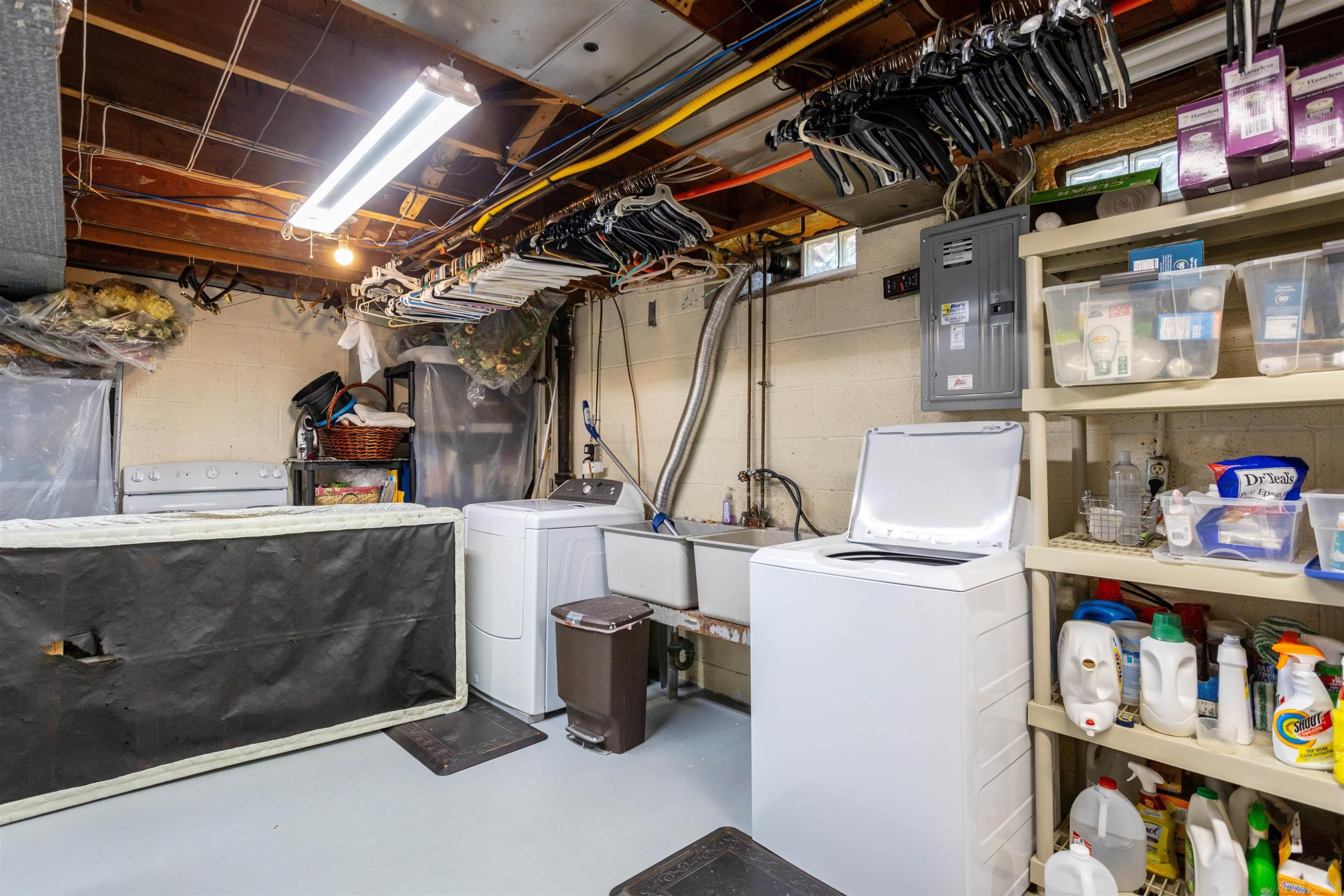 895 Avon Ct. Court, Grosse Pointe Woods, MI 48236 — Photo 36