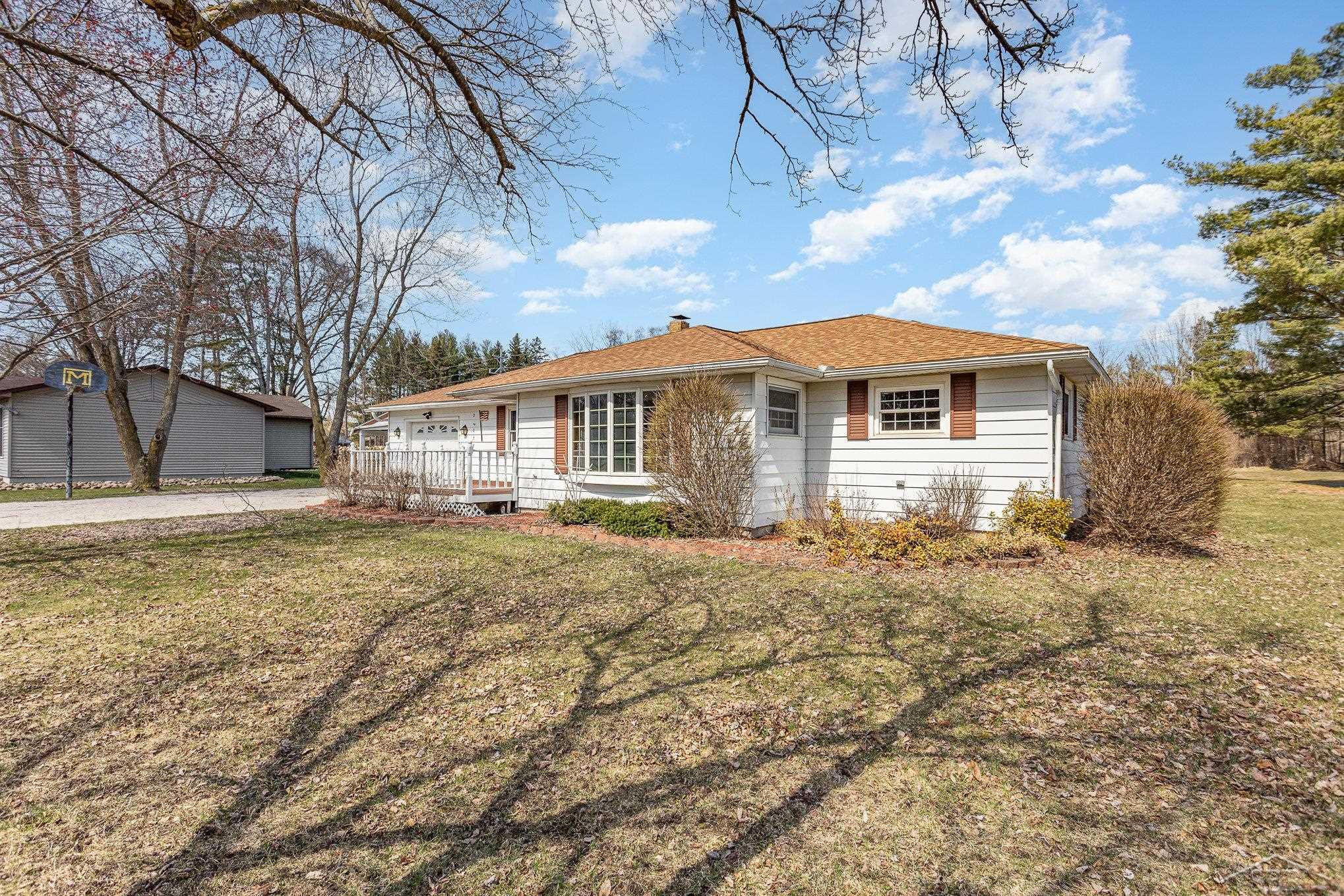 22078 Gratiot Road, Merrill, MI 48637 — Photo 3