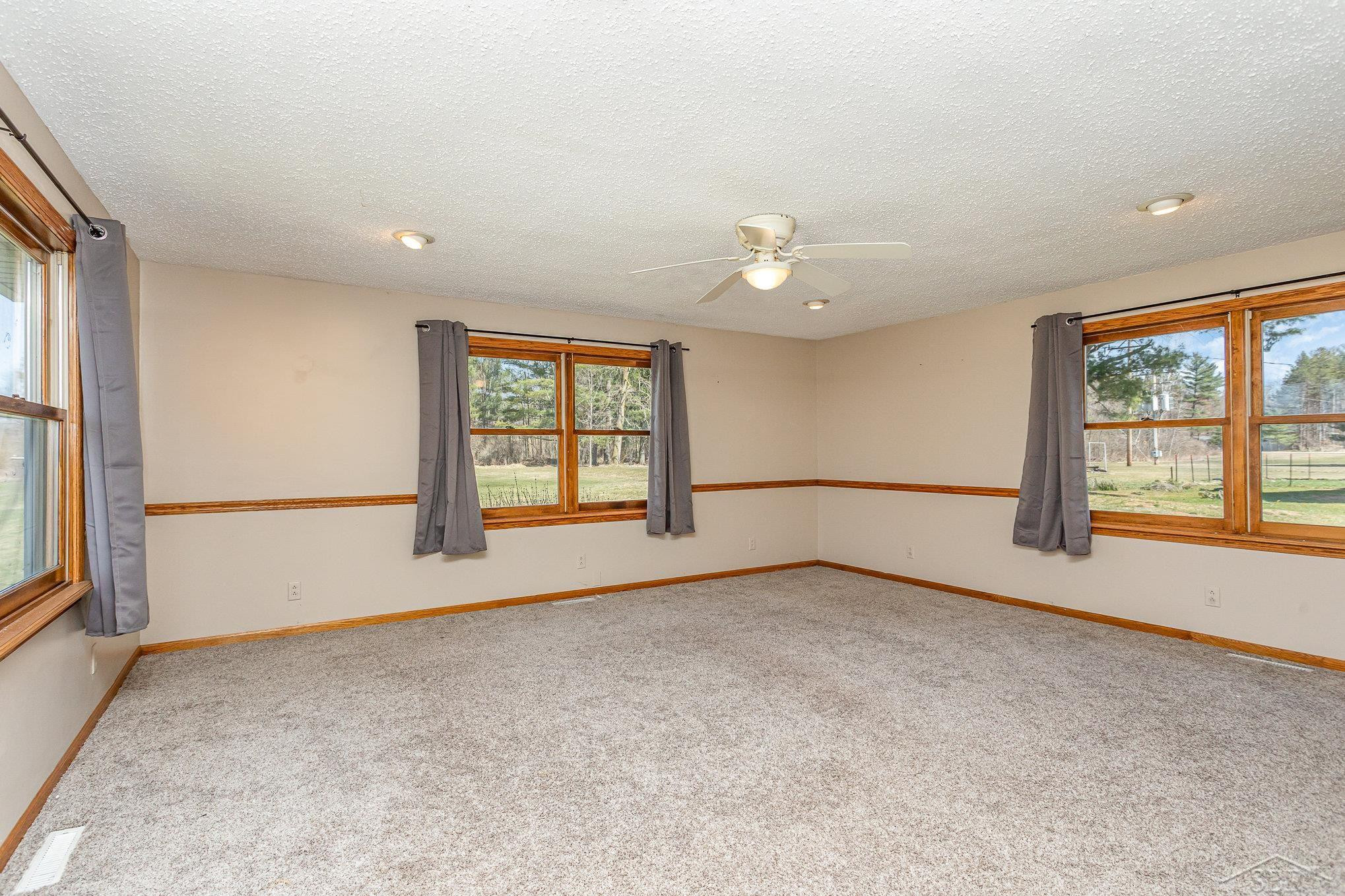 22078 Gratiot Road, Merrill, MI 48637 — Photo 25