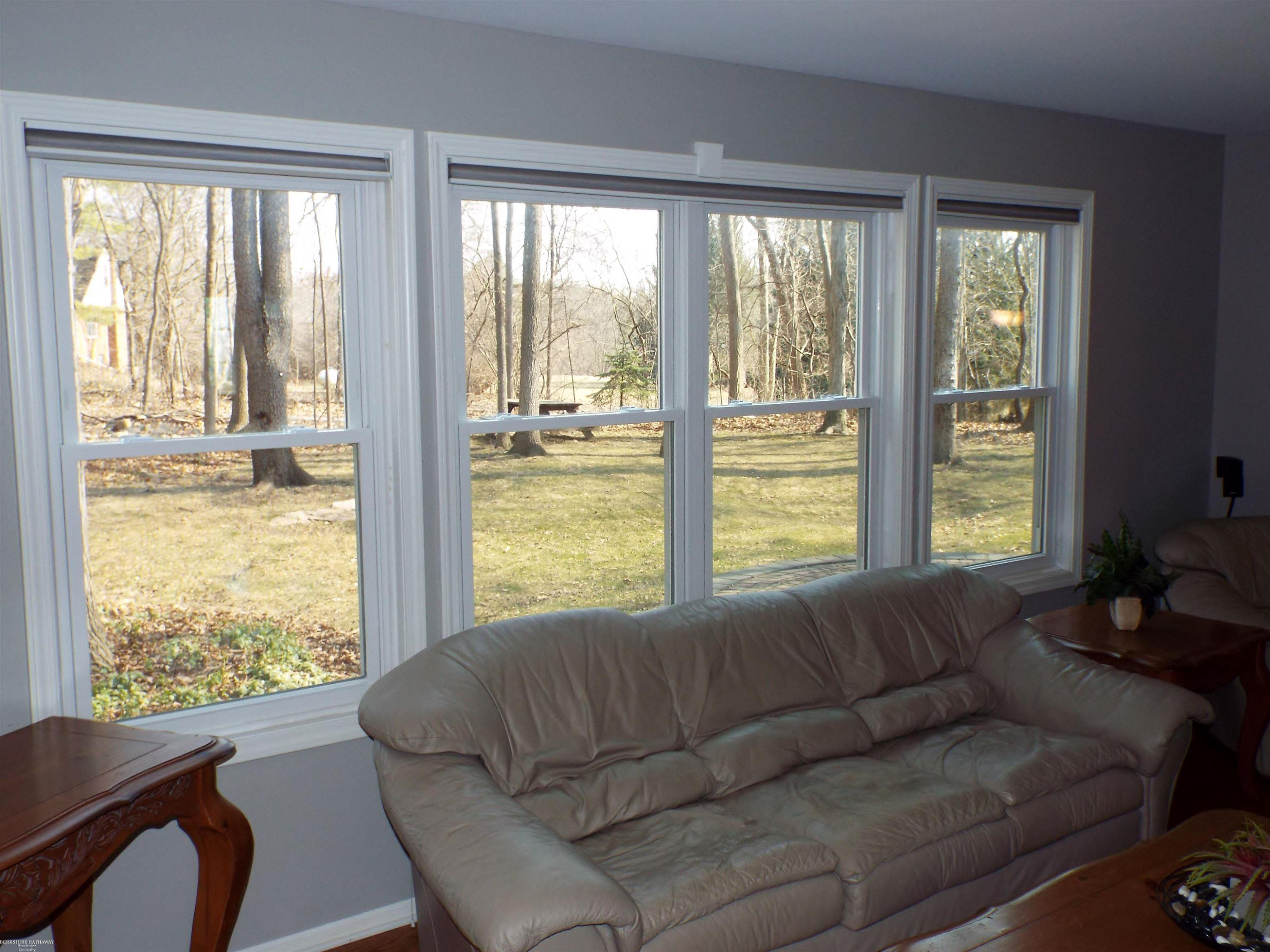4492 Chloe Court, Waterford, MI 48329 — Photo 17