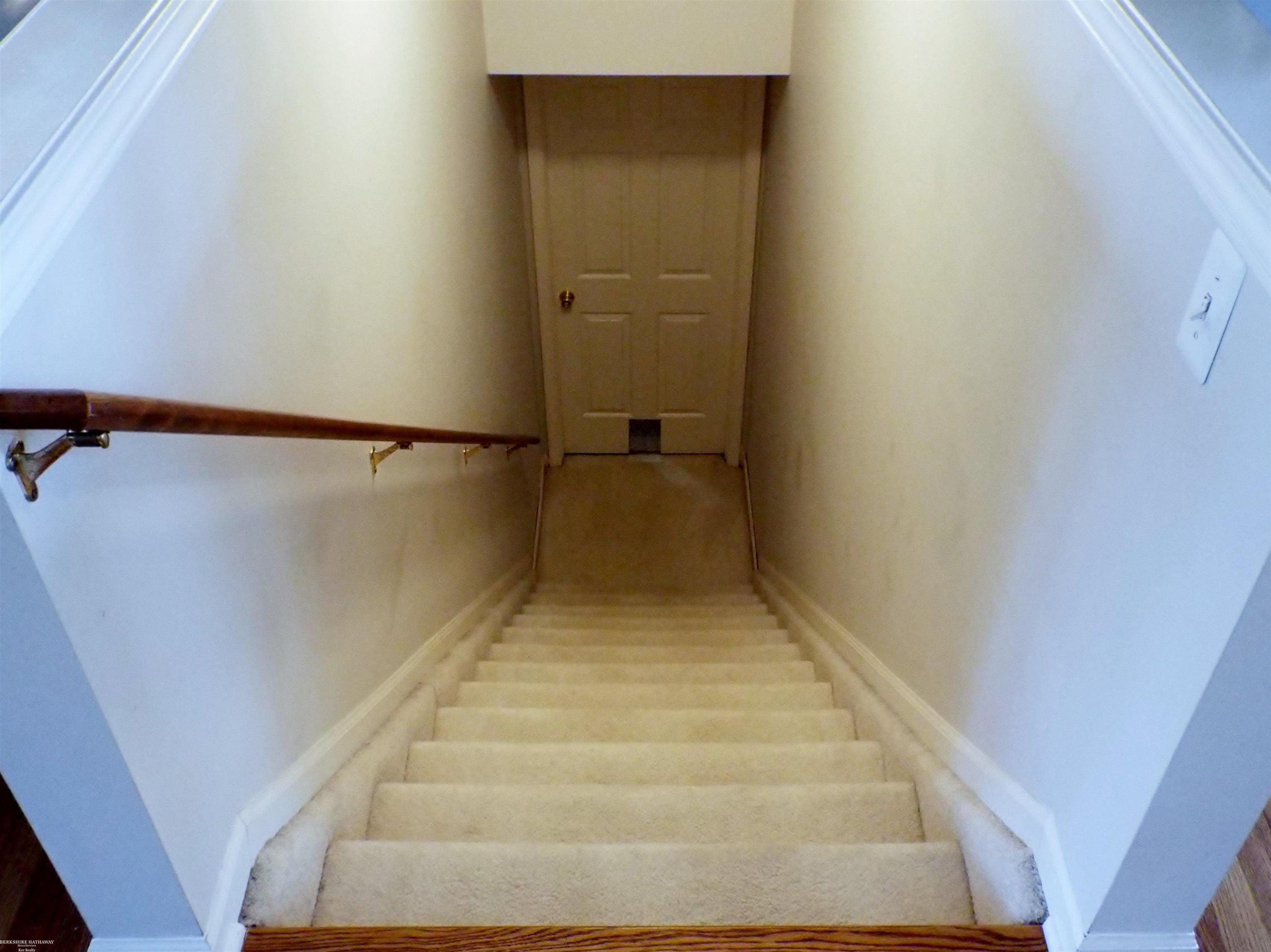 4492 Chloe Court, Waterford, MI 48329 — Photo 20