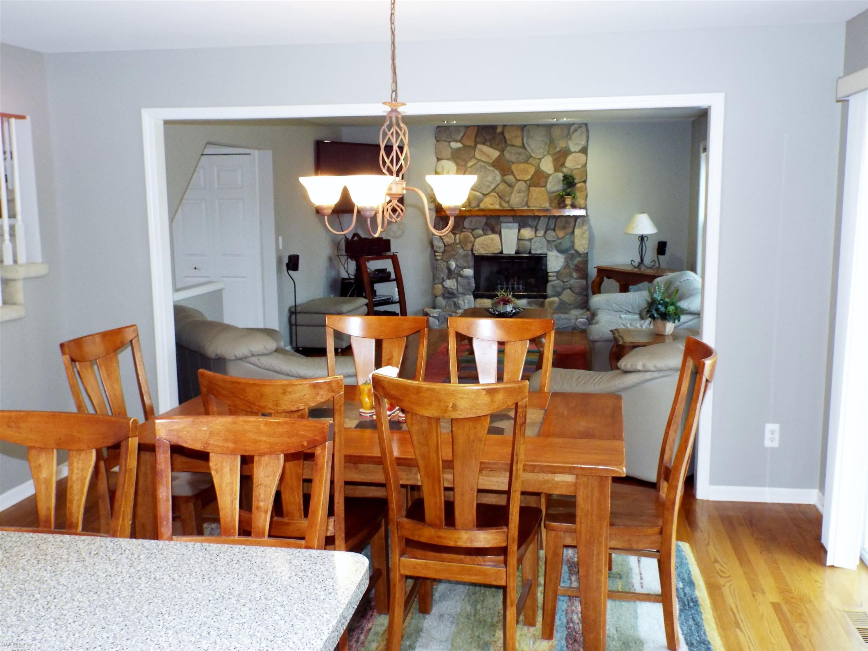 4492 Chloe Court, Waterford, MI 48329 — Photo 28