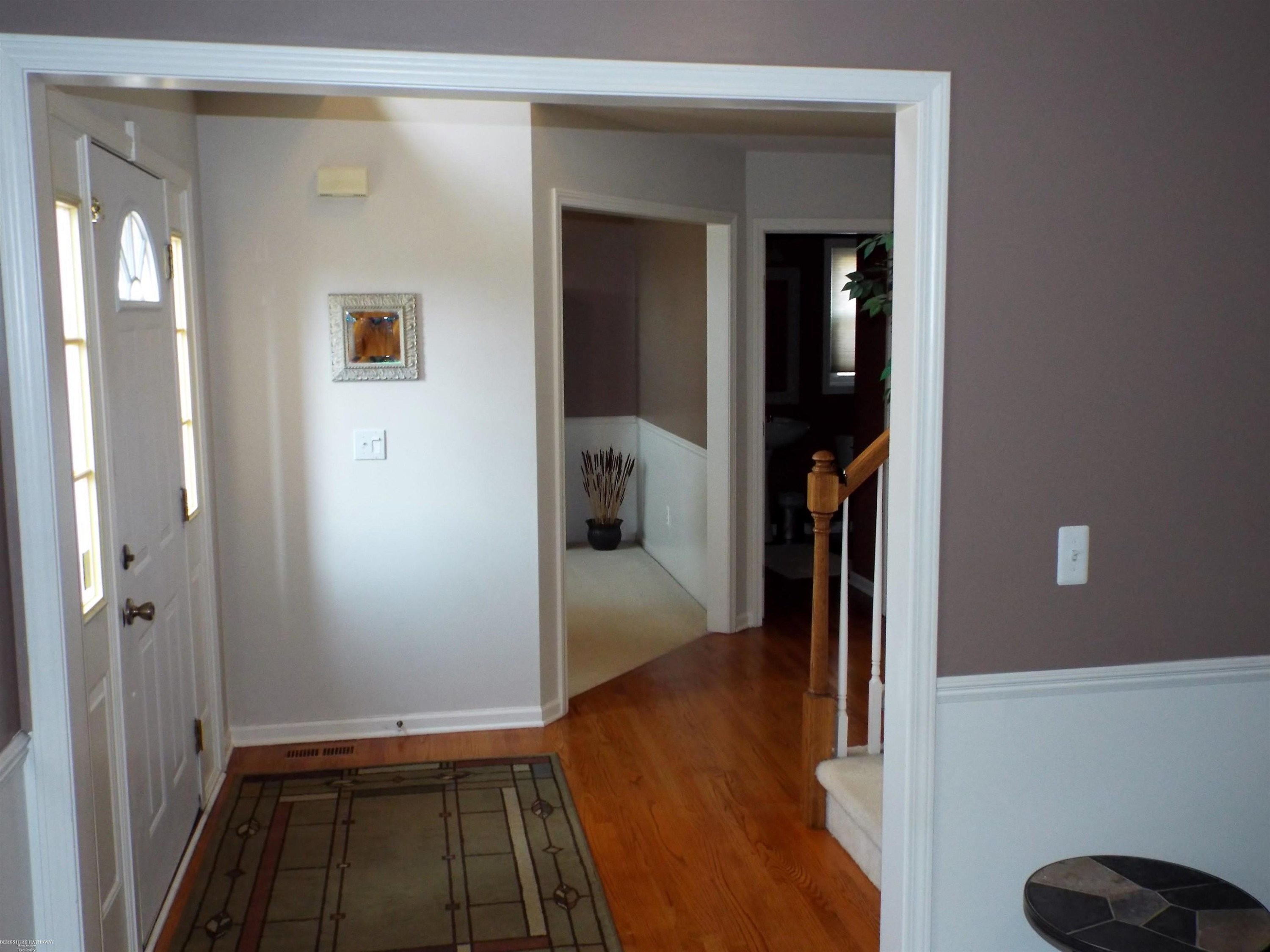 4492 Chloe Court, Waterford, MI 48329 — Photo 33