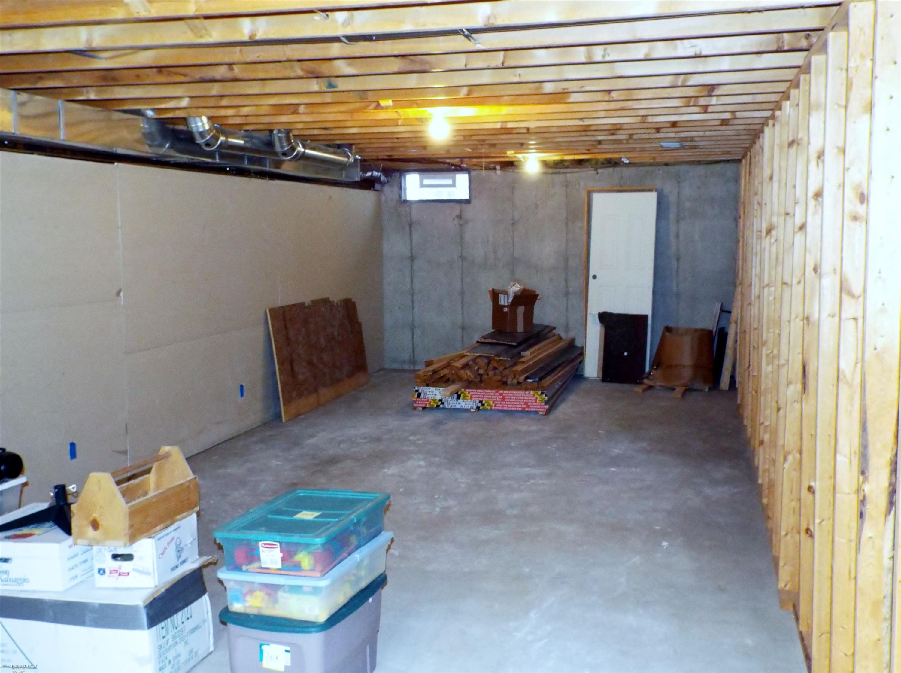 4492 Chloe Court, Waterford, MI 48329 — Photo 56