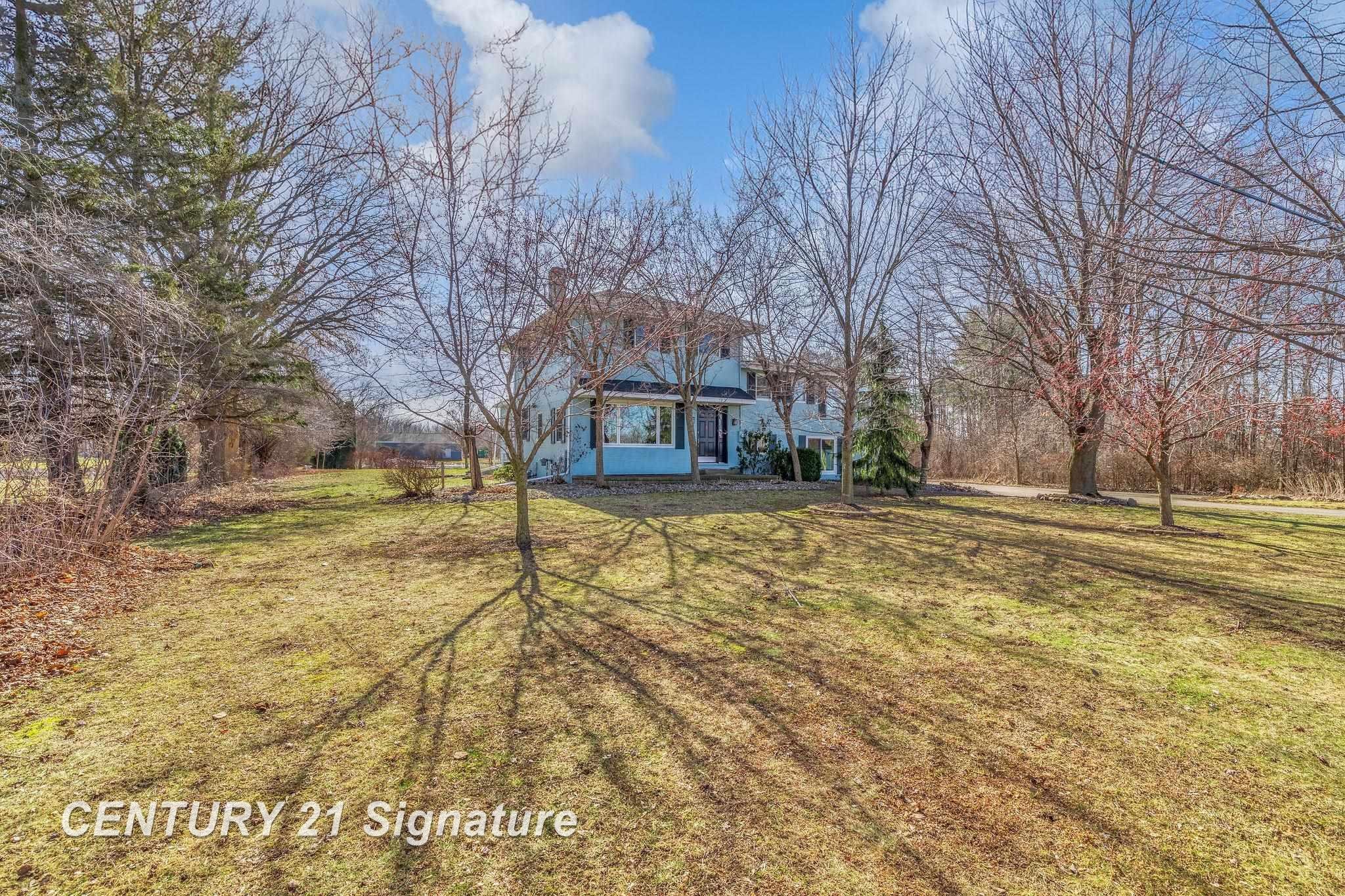 6807 W Freeland Road, Freeland, MI 48623 — Photo 3