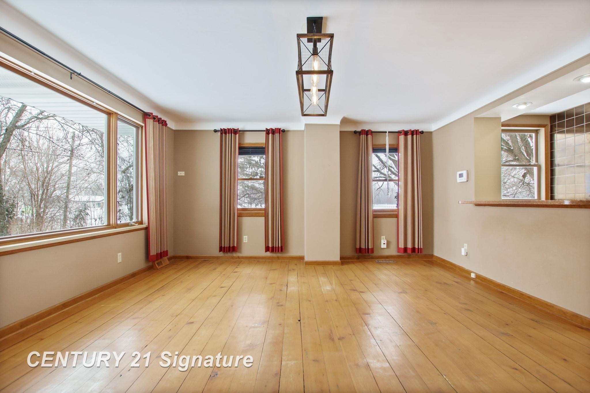 6807 W Freeland Road, Freeland, MI 48623 — Photo 9