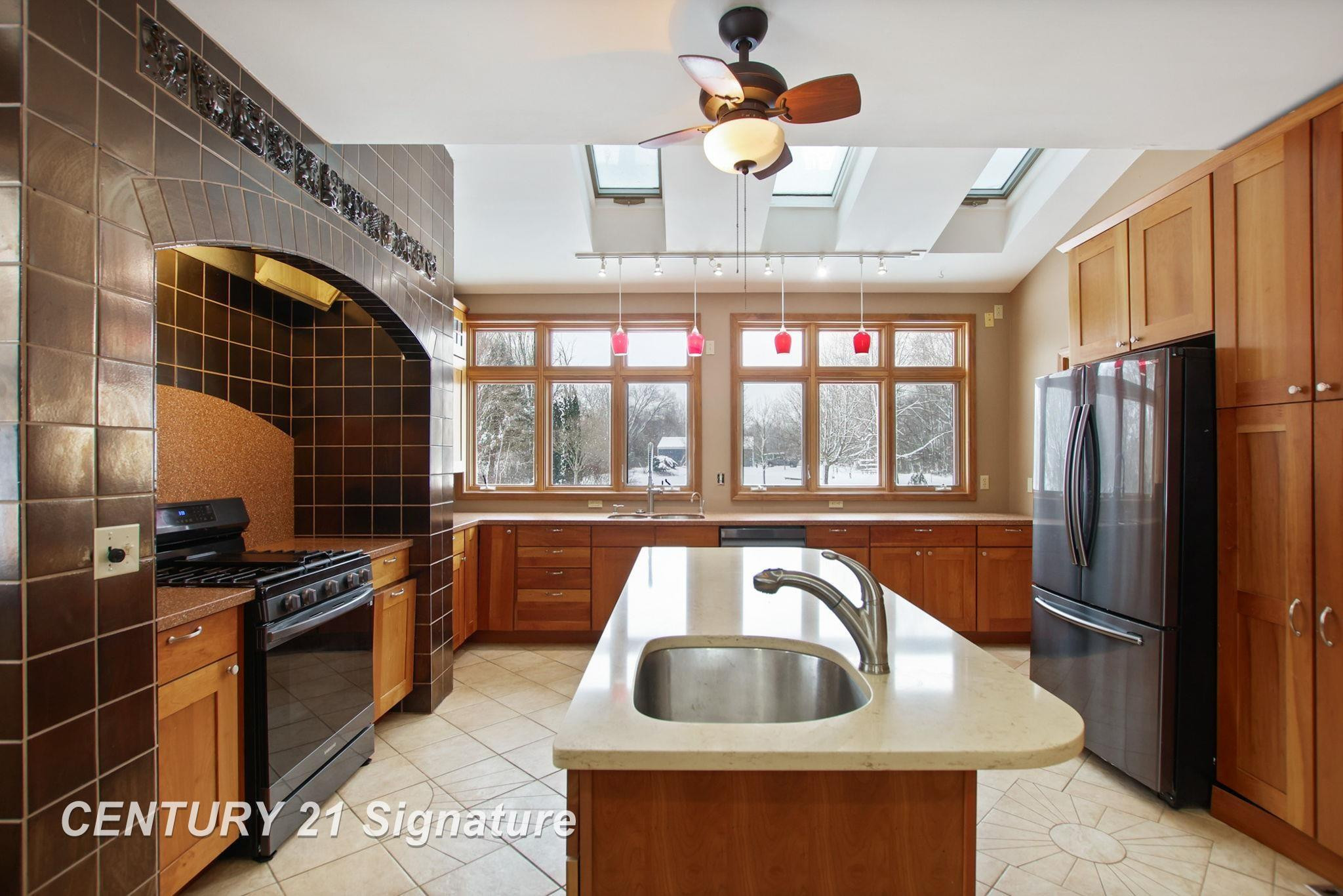 6807 W Freeland Road, Freeland, MI 48623 — Photo 13
