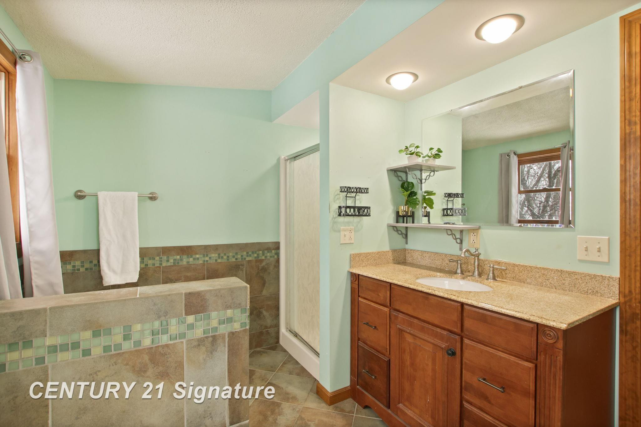 6807 W Freeland Road, Freeland, MI 48623 — Photo 27