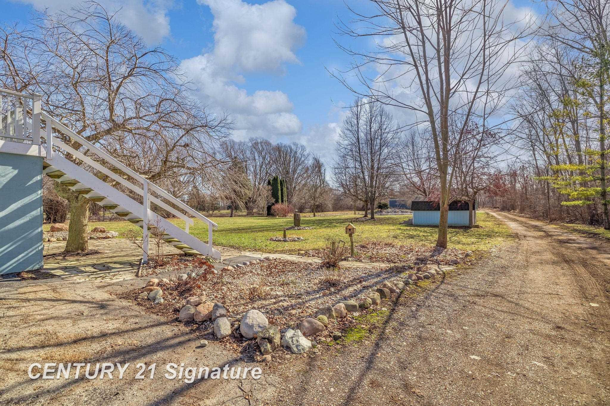 6807 W Freeland Road, Freeland, MI 48623 — Photo 43